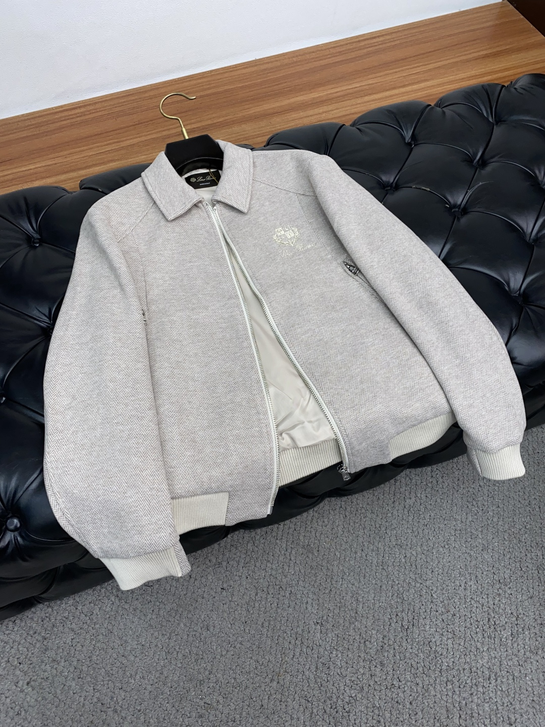 “2025 Men’s Cotton Jacket Collection: Modern, Functional, Stylish, and Environmentally Friendly Designs for the City” - 图片 7