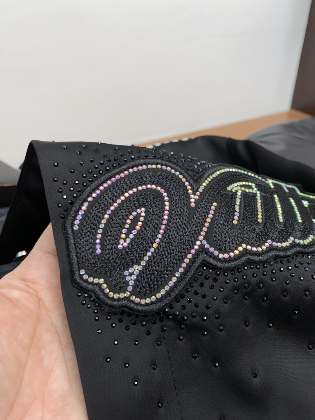  1v 路易威登 2025年秋冬新款 官网 高端原厂代工出品，
官方经典王牌单品！最新棉衣夹克外套 多明