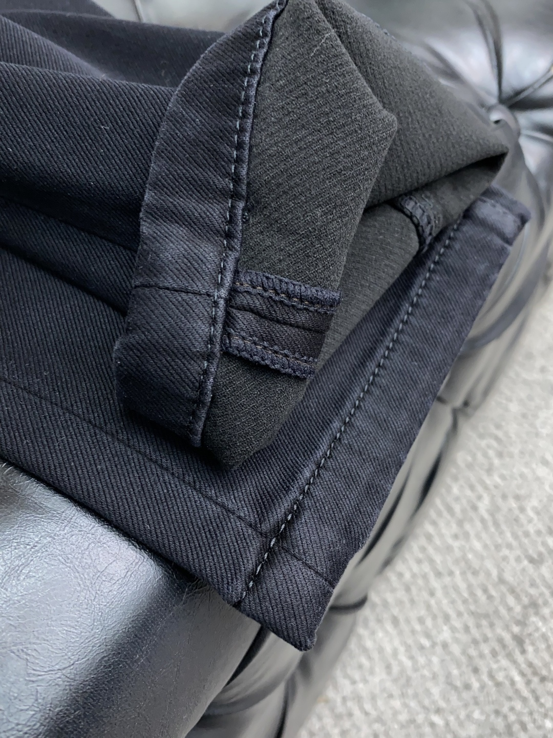 “Men’s Fall Winter New Book: Cowboys, Oversoft Scrolls, Handicrafts, Durable Leather Jeans, Unique Hardware” - 图片 7