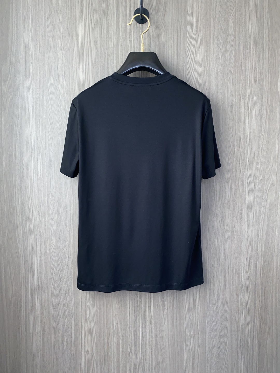 “Stephen: High-End Custom Sleeve in Spring/Summer 2025 with Heavy-Tech Design” - 图片 9