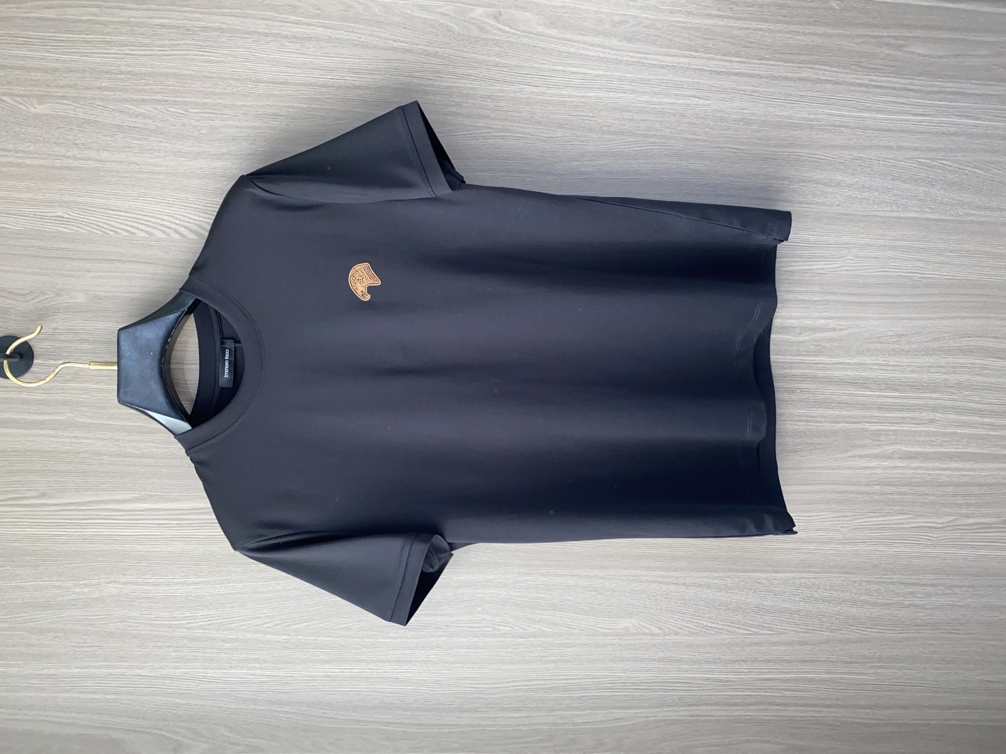 “Stephen: High-End Custom Sleeve in Spring/Summer 2025 with Heavy-Tech Design”