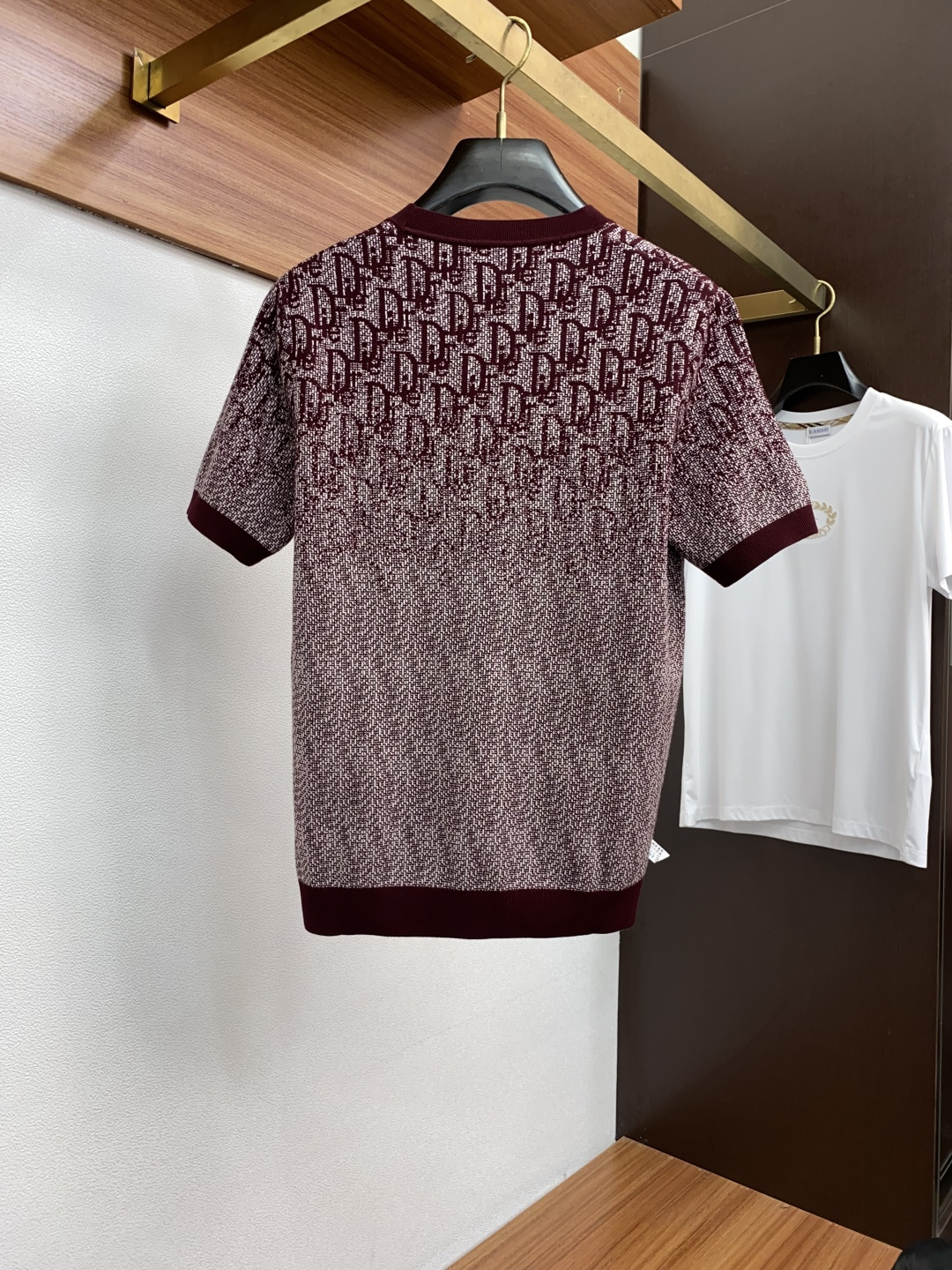  迪奥 家族男士高端简约圆领加厚针织毛衣短袖 ，香港洋行渠道货，纯正血统品质，25年秋冬 新款，经典王牌