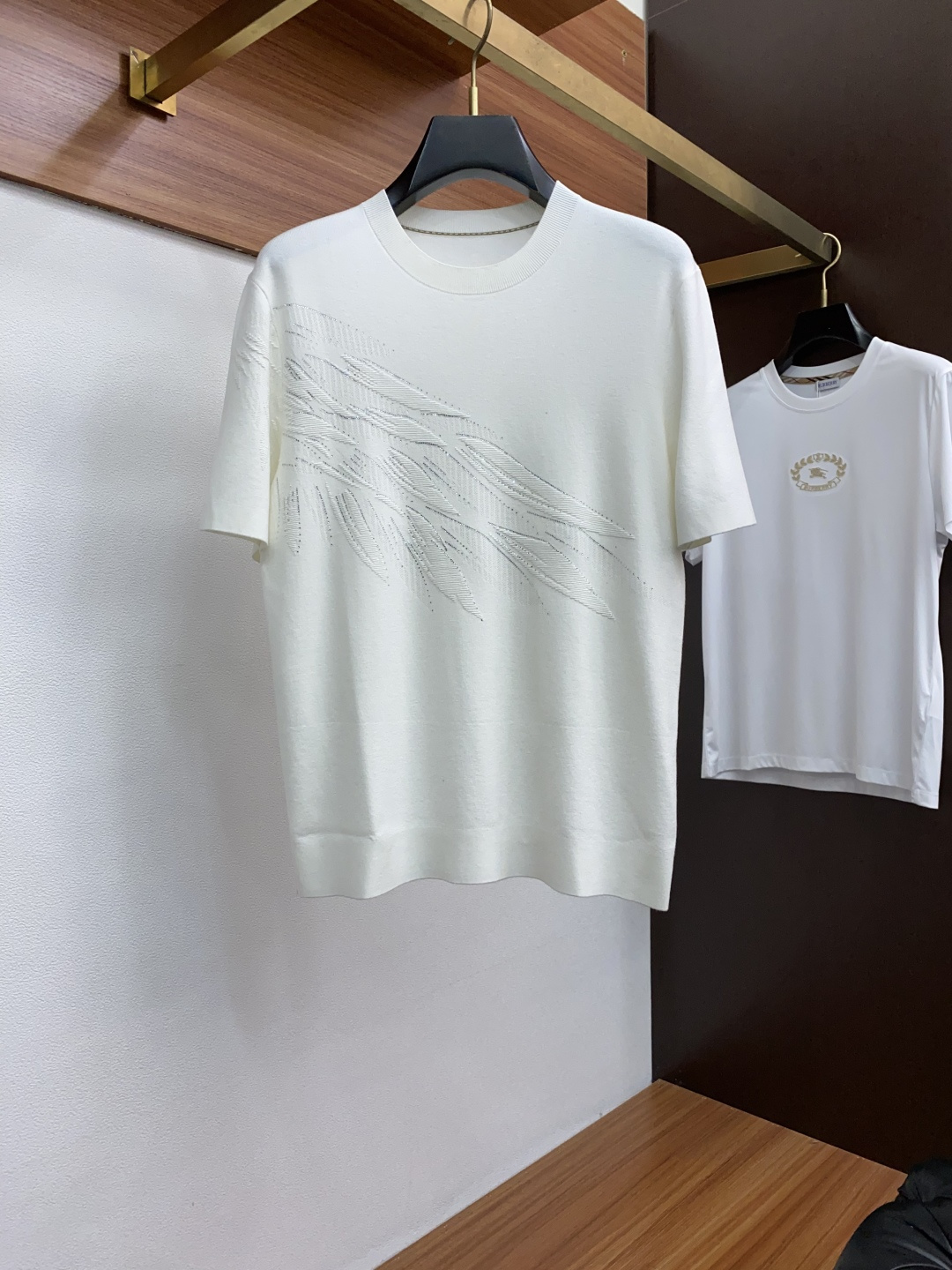  纪梵希 家族男士高端简约圆领加厚针织毛衣短袖 ，香港洋行渠道货，纯正血统品质，25年秋冬 新款，经典王