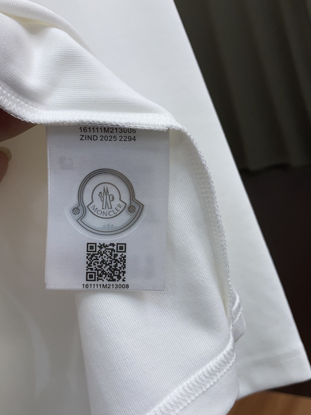 蒙口 2025秋冬专柜新款 时尚休闲打底衫长袖T恤，精选进口高密度膨体德绒系列膨体蓄暖，糯感新生绒云裹冬