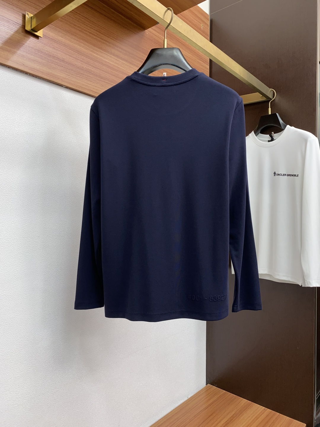 蒙口 2025秋冬专柜新款 时尚休闲打底衫长袖T恤，精选进口高密度膨体德绒系列膨体蓄暖，糯感新生绒云裹冬