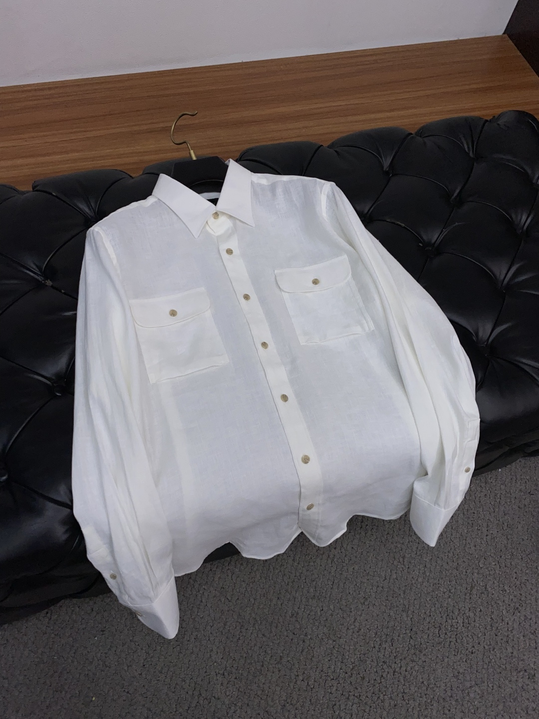 “Brioni Linen Shirt: Classic Integration of Long-Sleeve Fashion, Unique Retro Charm, Perfect for Casual Attitude” - 图片 7