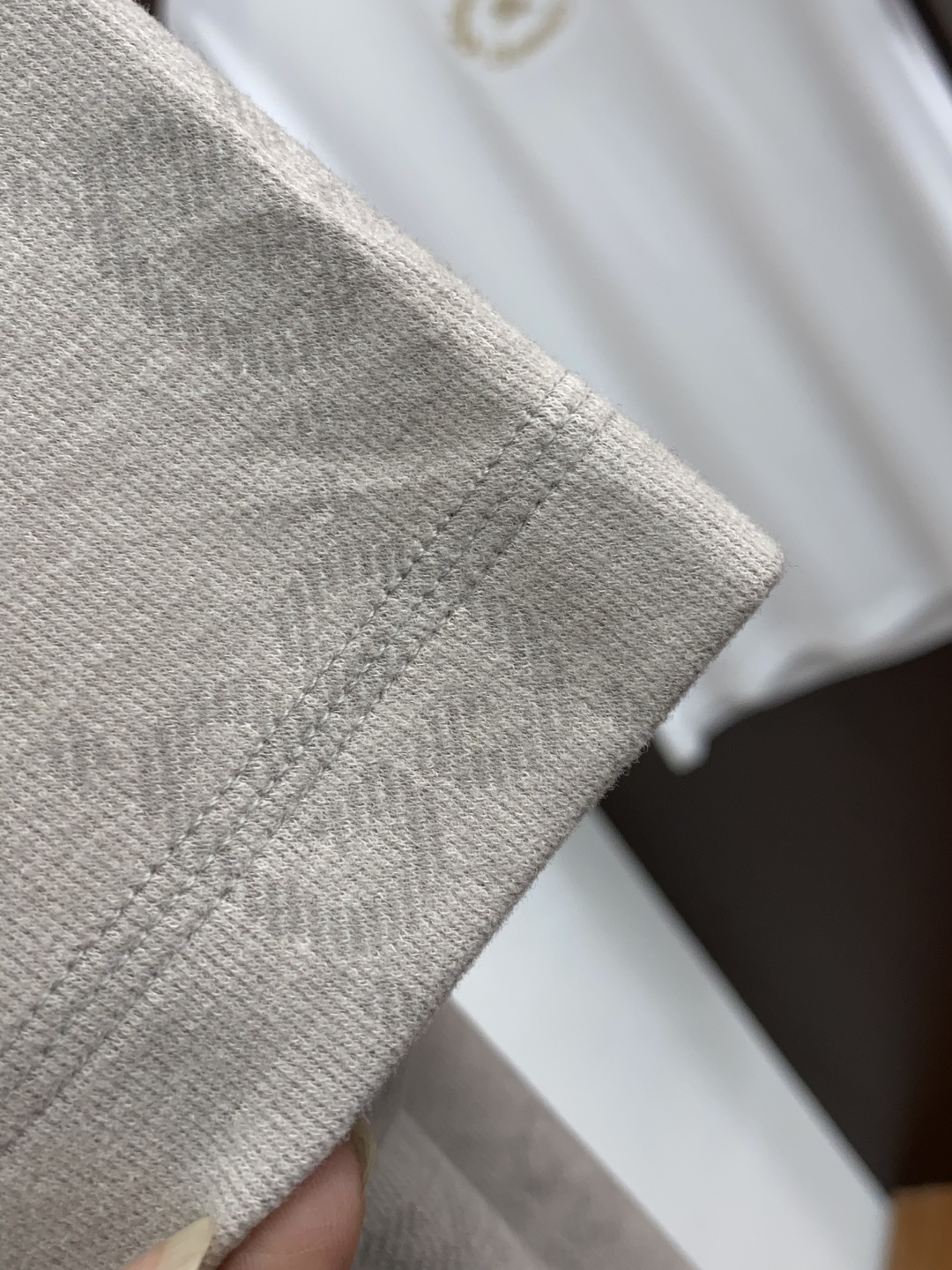 古奇 家族男士高端简约圆领加厚毛绒面短袖 ，香港洋行渠道货，纯正血统品质，25年秋冬 新款，经典王牌系列