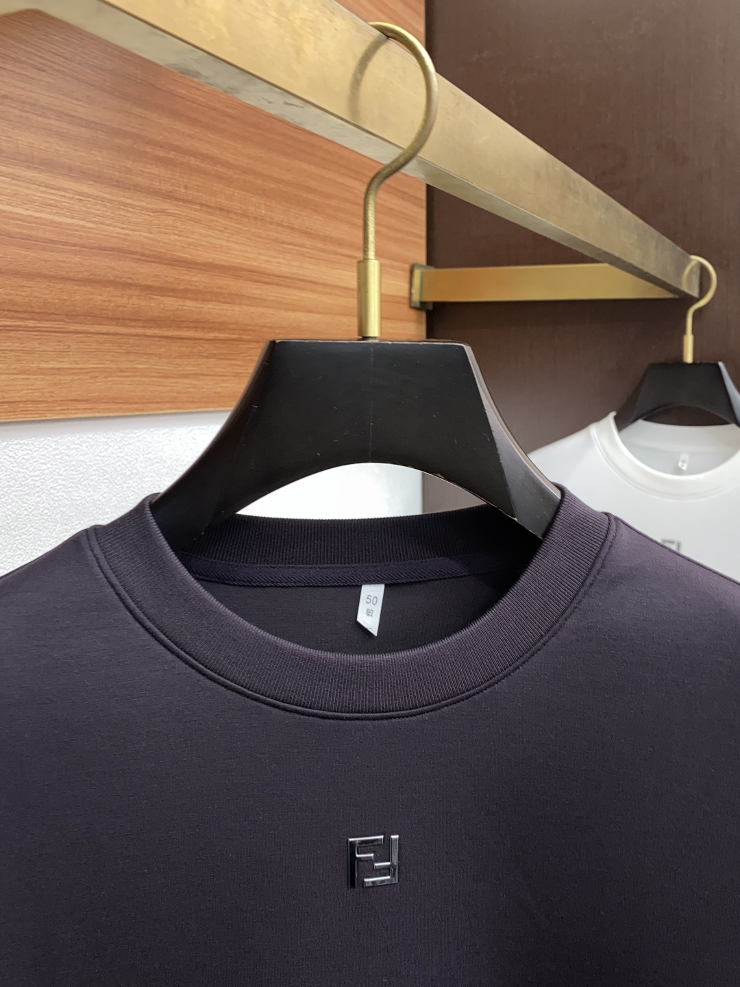  芬迪 家族男士高端简约圆领加厚空气棉莫代尔短袖 ，香港洋行渠道货，纯正血统品质，25年秋冬 新款，经典