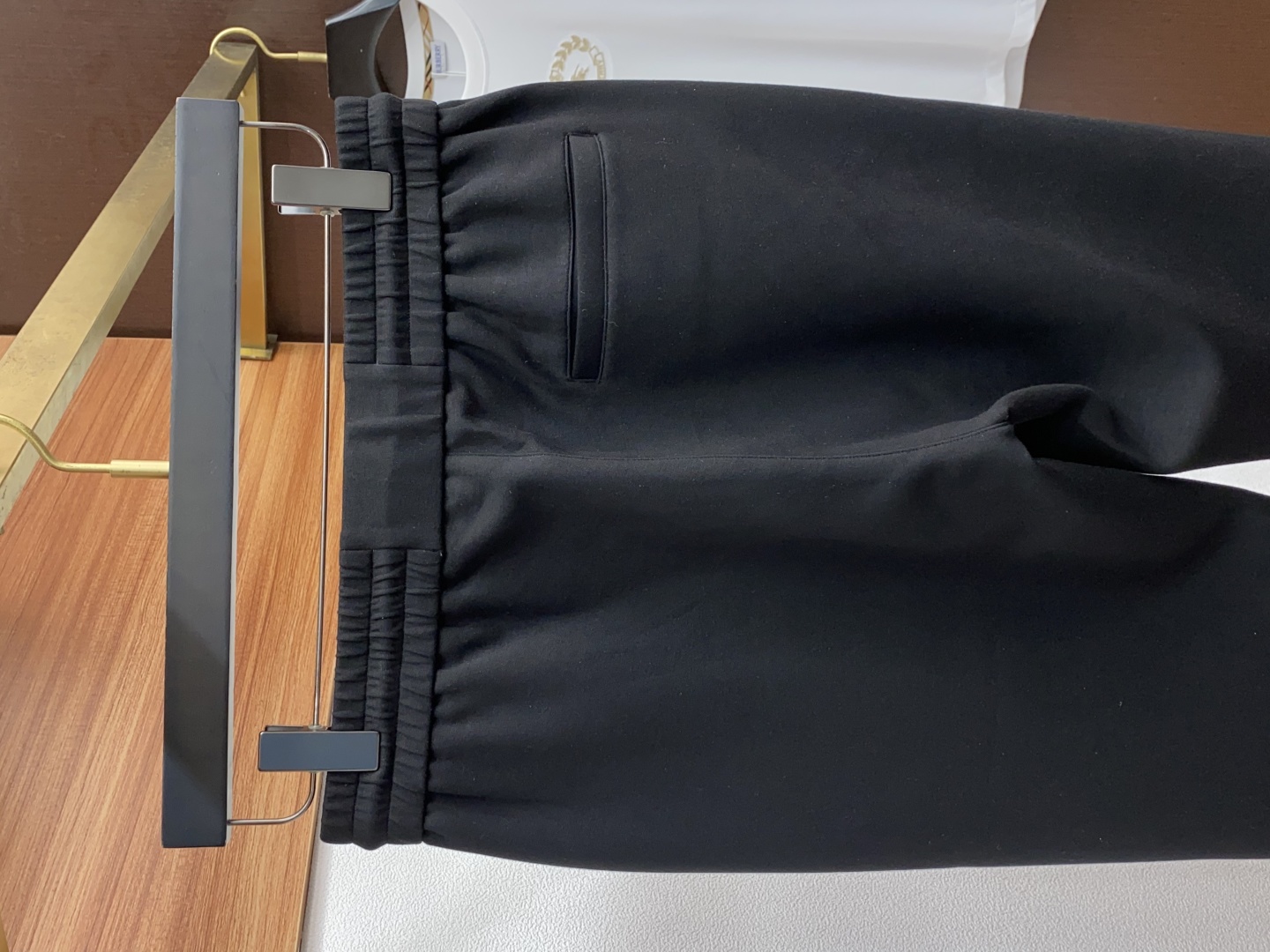 “2025SS Men’s Sports and Leisure Pants with Four Season Colors and Strong Brand Identity” - 图片 9