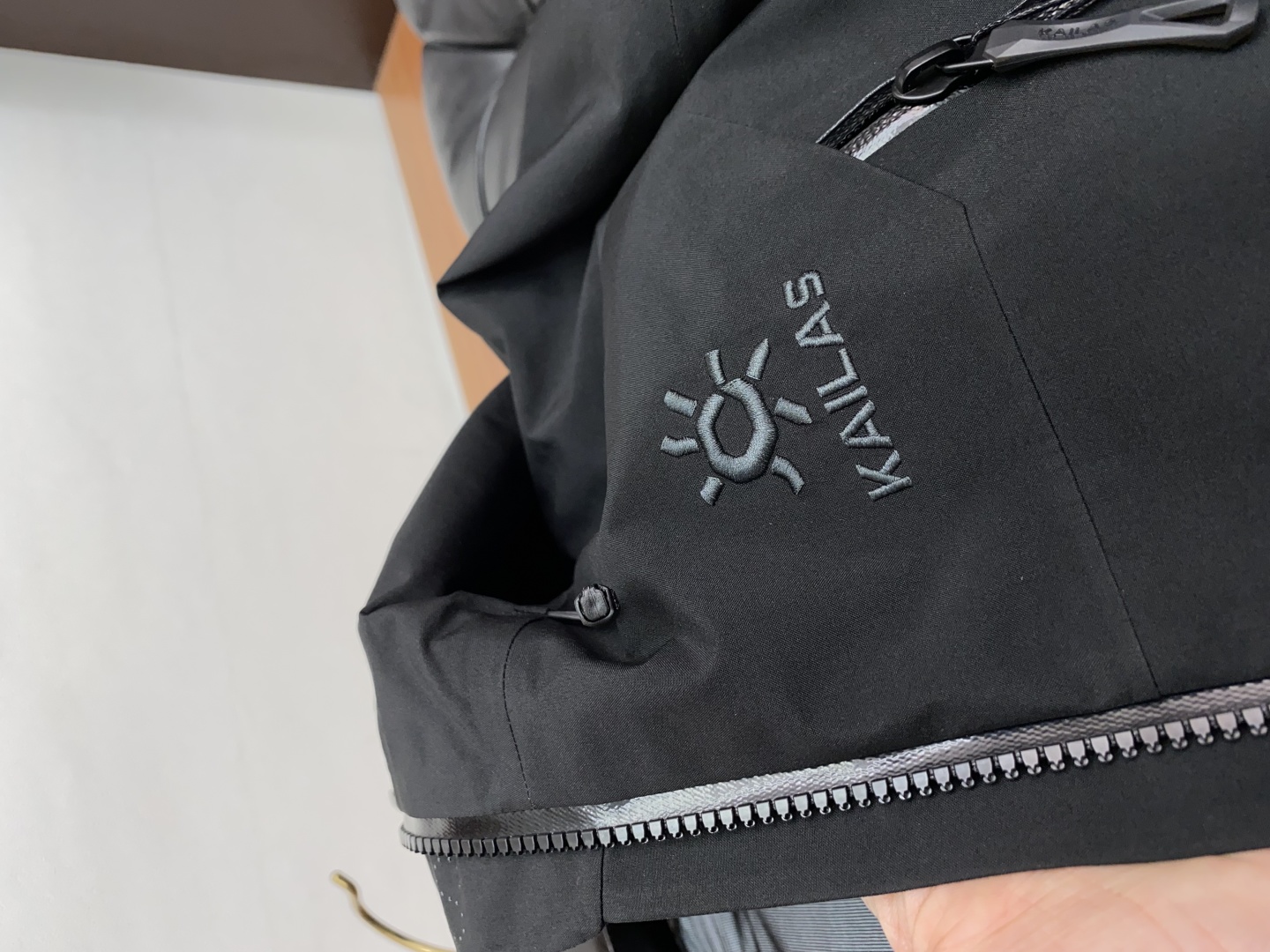 “KAILAS MONT-XPRO All-Weather Hard-Shell Coats Upgrade with High Performance Features” - 图片 6
