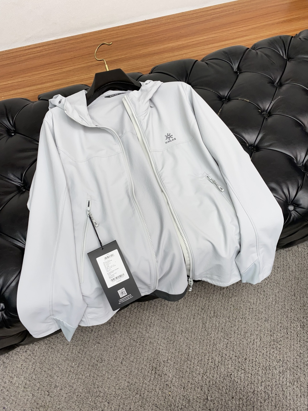 Title: KAILAS Mont-XPRO Hard-Shell Mountain Coat for Extreme Weather, Unisex, High Performance, 3D Design, Orange Raincoat. - 图片 7