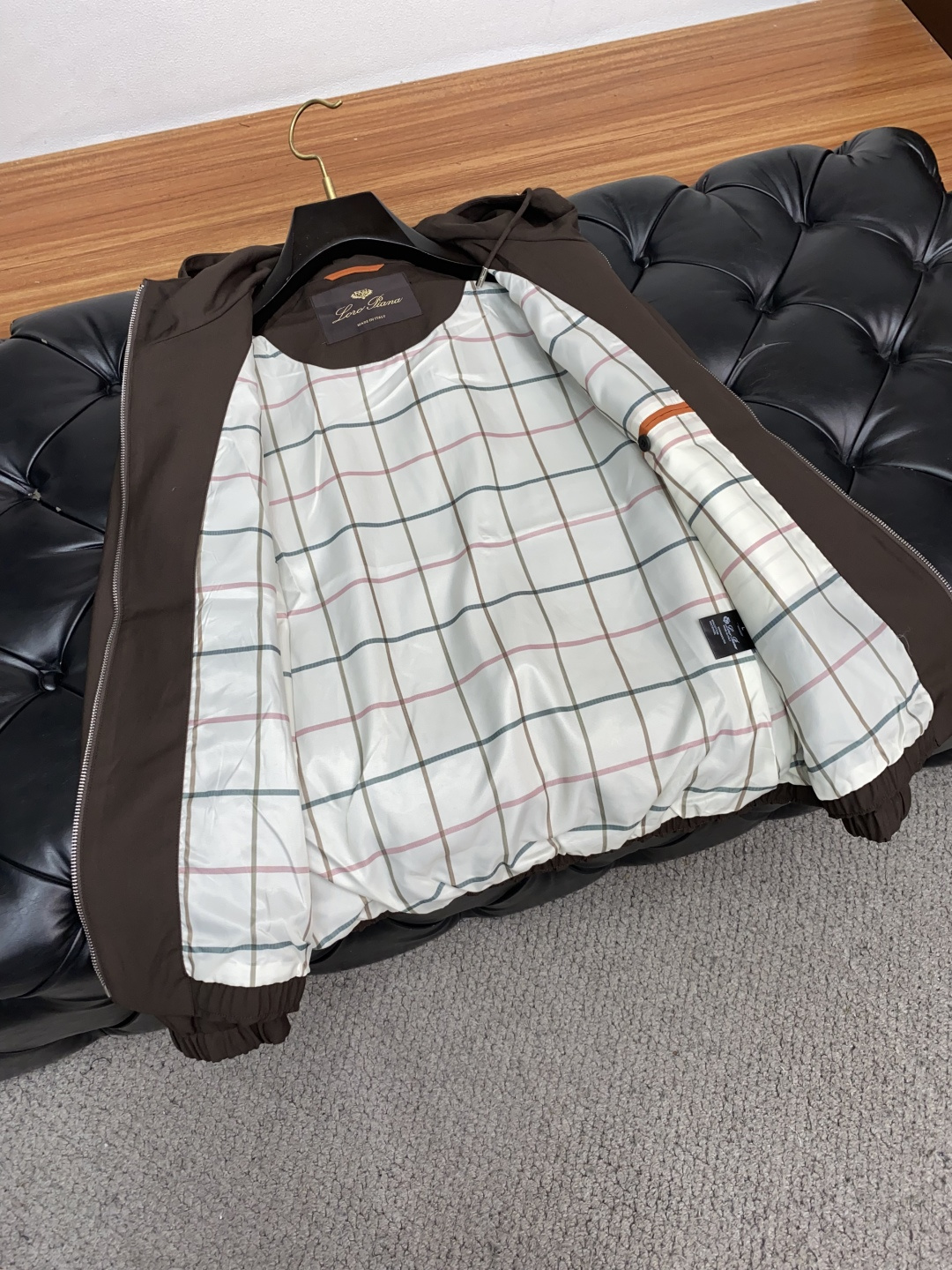  lP🆕 年秋冬新款 官网 高端原厂代工出品，
官方经典王牌单品！最新夹克外套 多明星穿搭示范款！！
新