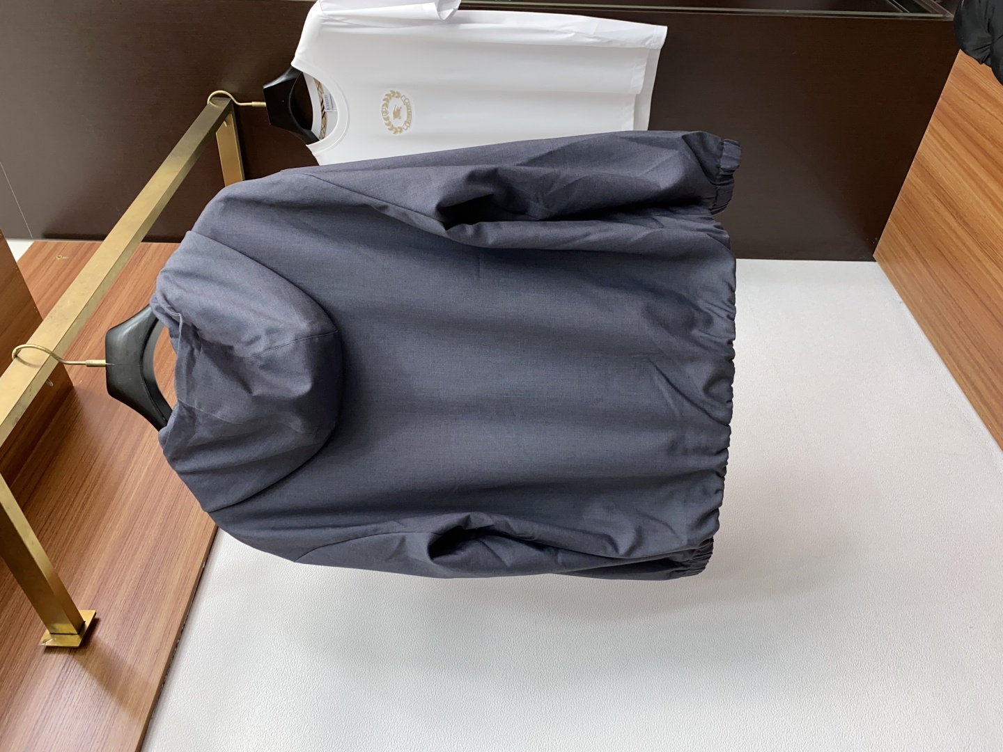 Burberry Grey Hooded Windbreaker Jacket Lightweight and Water-Resistant 10 cmp i1754319343256 6995 0 8