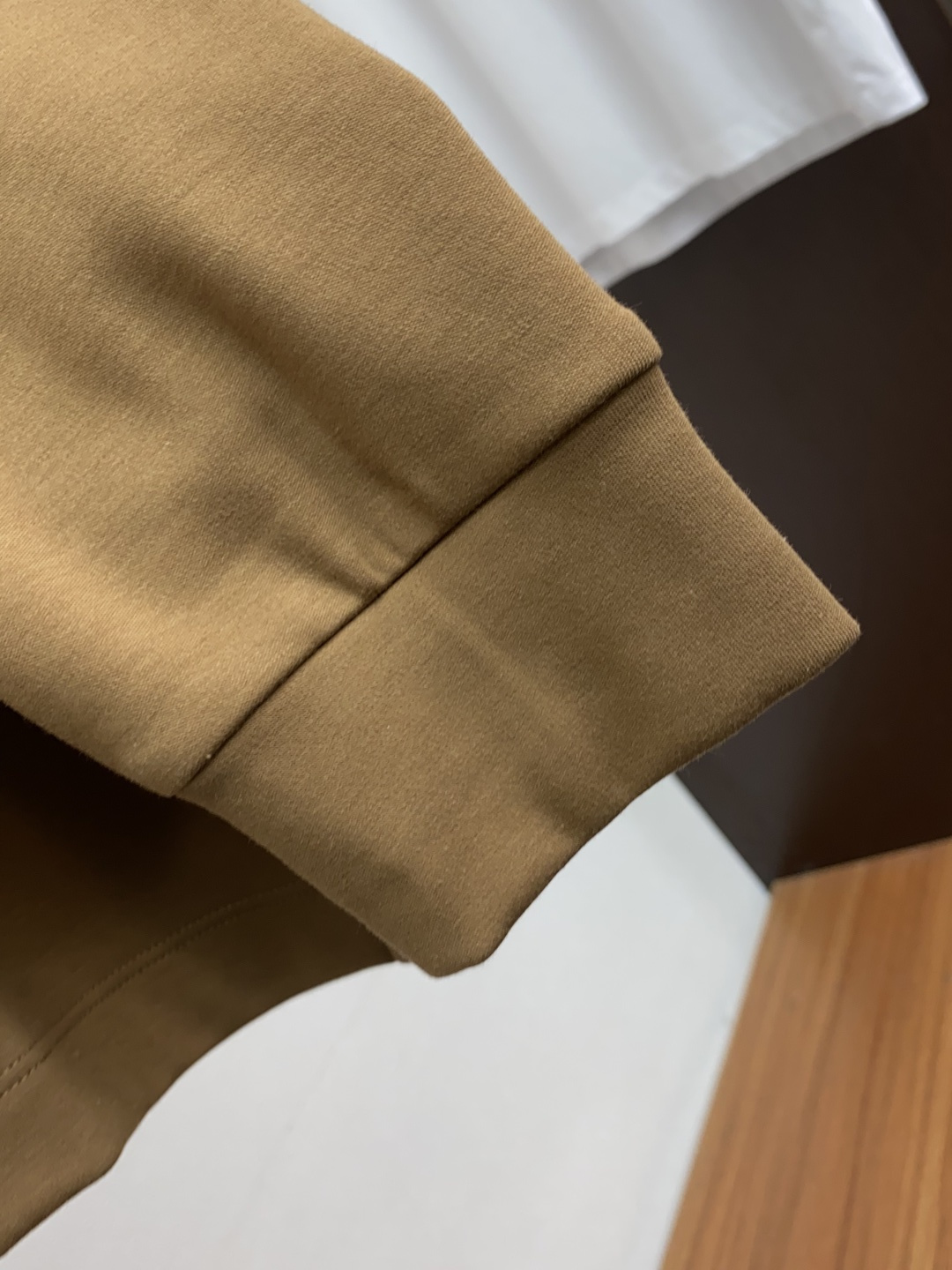  蒙口 2025秋冬专柜新款 时尚休闲打底衫长袖T恤，精选进口高密度膨体暖姜天丝德绒系列膨体蓄暖，糯感新