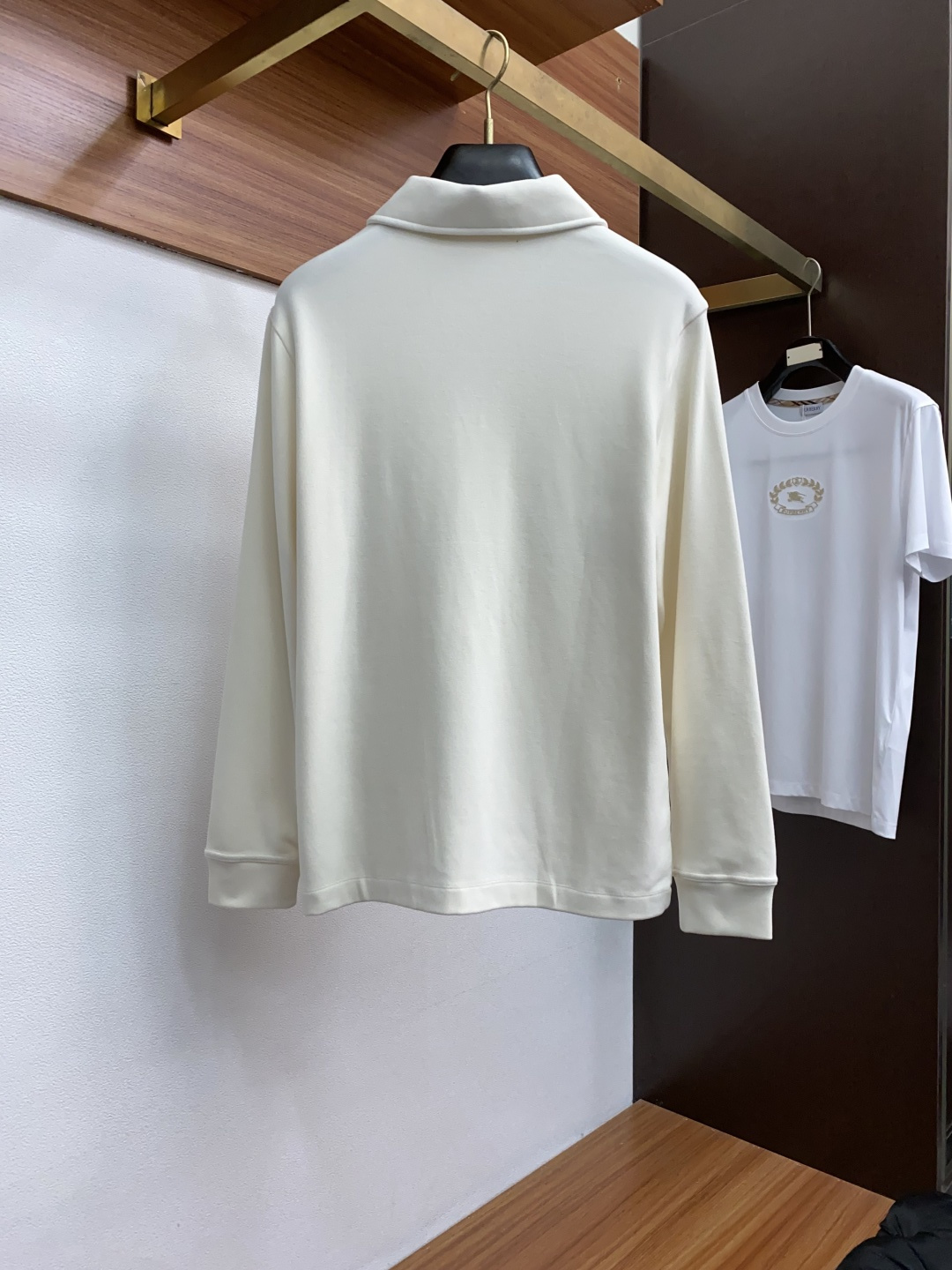 lP🆕 诺悠翩雅 家族男士高端简约翻领加厚加绒翻领长袖 ，香港洋行渠道货，定制莱赛尔+羊绒面料纯正血统品