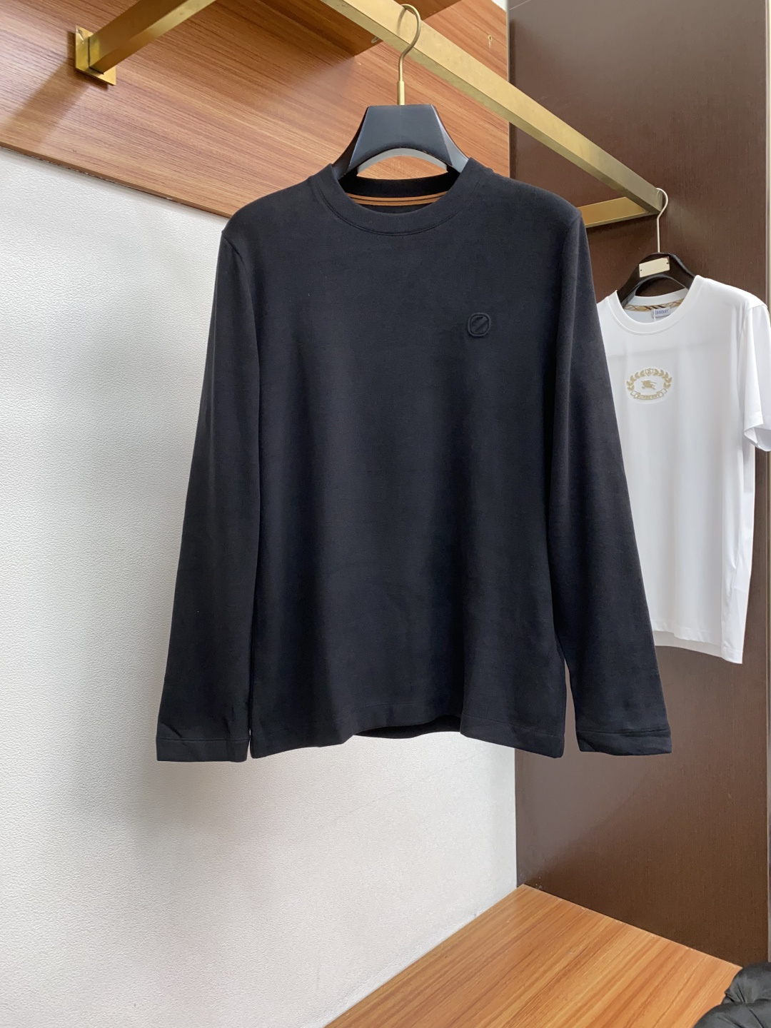 杰尼亚 2025秋冬专柜新款 时尚休闲打底衫长袖T恤，精选进口高密度膨体暖姜天丝德绒系列膨体蓄暖，糯感新