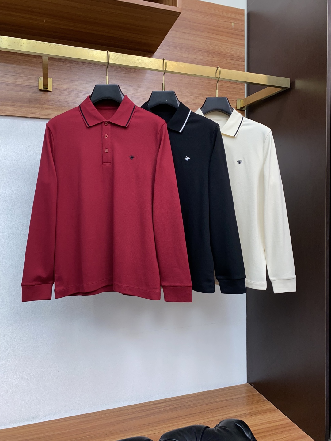 Luxurious Platinum-Grade Basic T-Shirt: High-End Italian Design for Modern Urban Aesthetics. - 图片 8