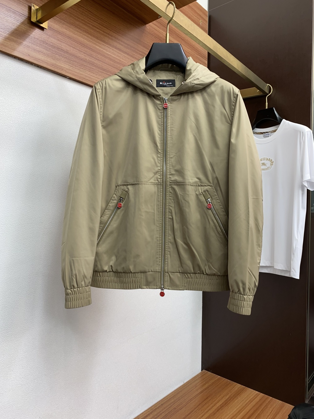 kiton 2025年秋冬新款 官网 高端原厂代工出品，官方经典王牌单品！最新夹克外套 多明星穿搭示范款