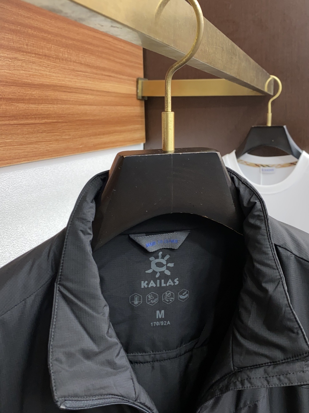 凯乐石KAILAS MONT-XPRO 全新升级,羽绒棉服外套 男女同款 -(正品外贸公司货)专柜对