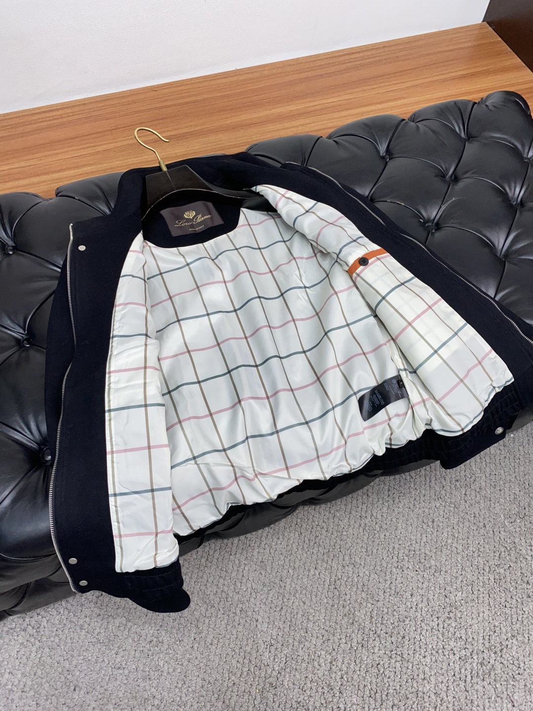 “2025 Fall/Winter Men’s Cotton Jacket Collection: Modern, Tech-Savvy, and Stylish Designs” - 图片 8