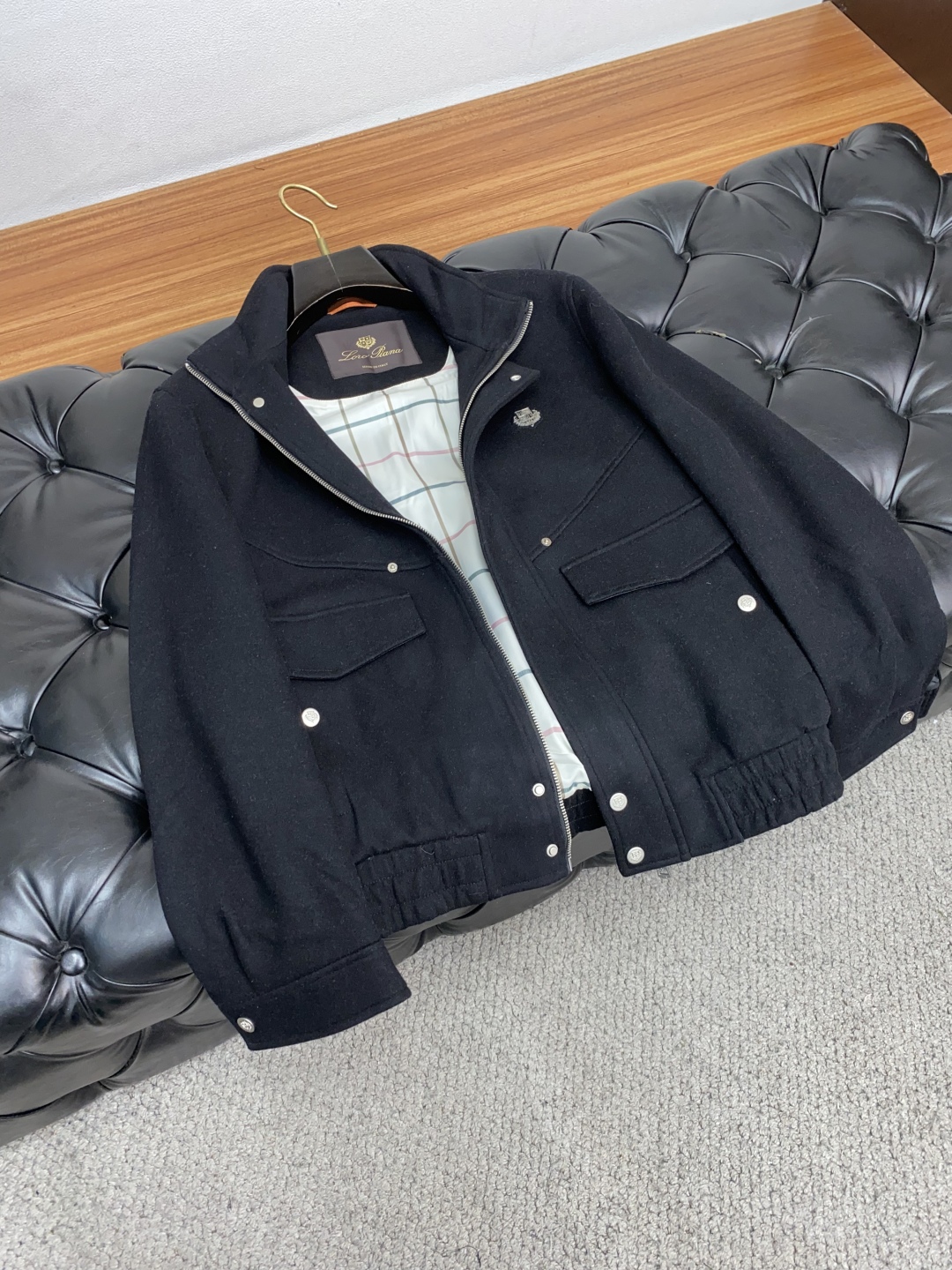 “2025 Fall/Winter Men’s Cotton Jacket Collection: Modern, Tech-Savvy, and Stylish Designs” - 图片 7
