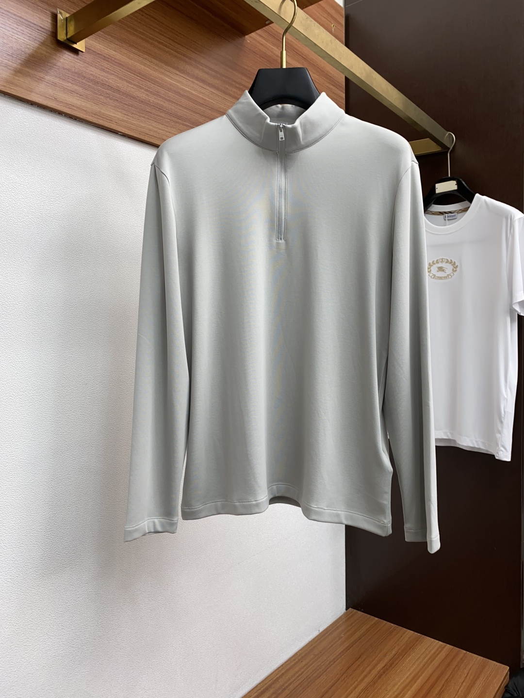 “Prada Fall Winter 2025 Fashion: High-Density T-Shirts Collection for Men’s Functional Dress Habits”