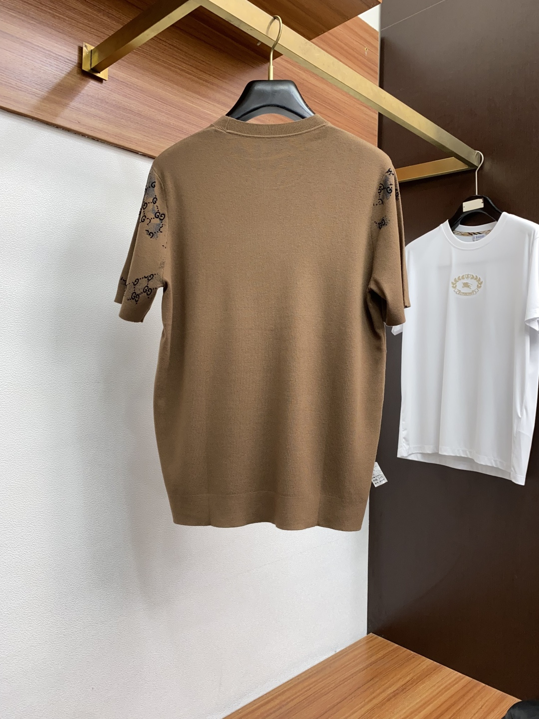  古奇 家族男士高端简约翻领加厚针织毛衣短袖 ，香港洋行渠道货，纯正血统品质，25年秋冬 新款，经典王牌