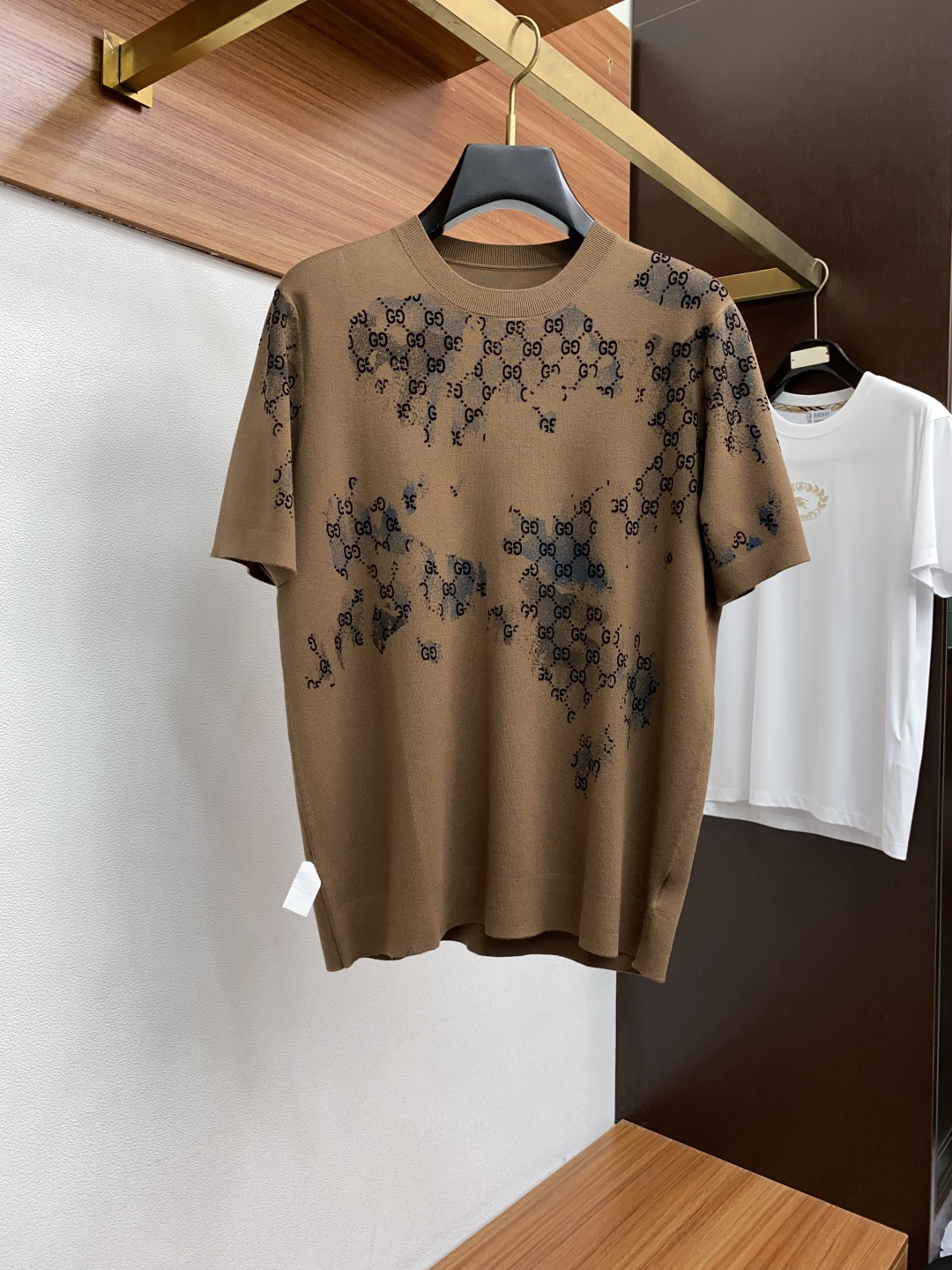  古奇 家族男士高端简约翻领加厚针织毛衣短袖 ，香港洋行渠道货，纯正血统品质，25年秋冬 新款，经典王牌