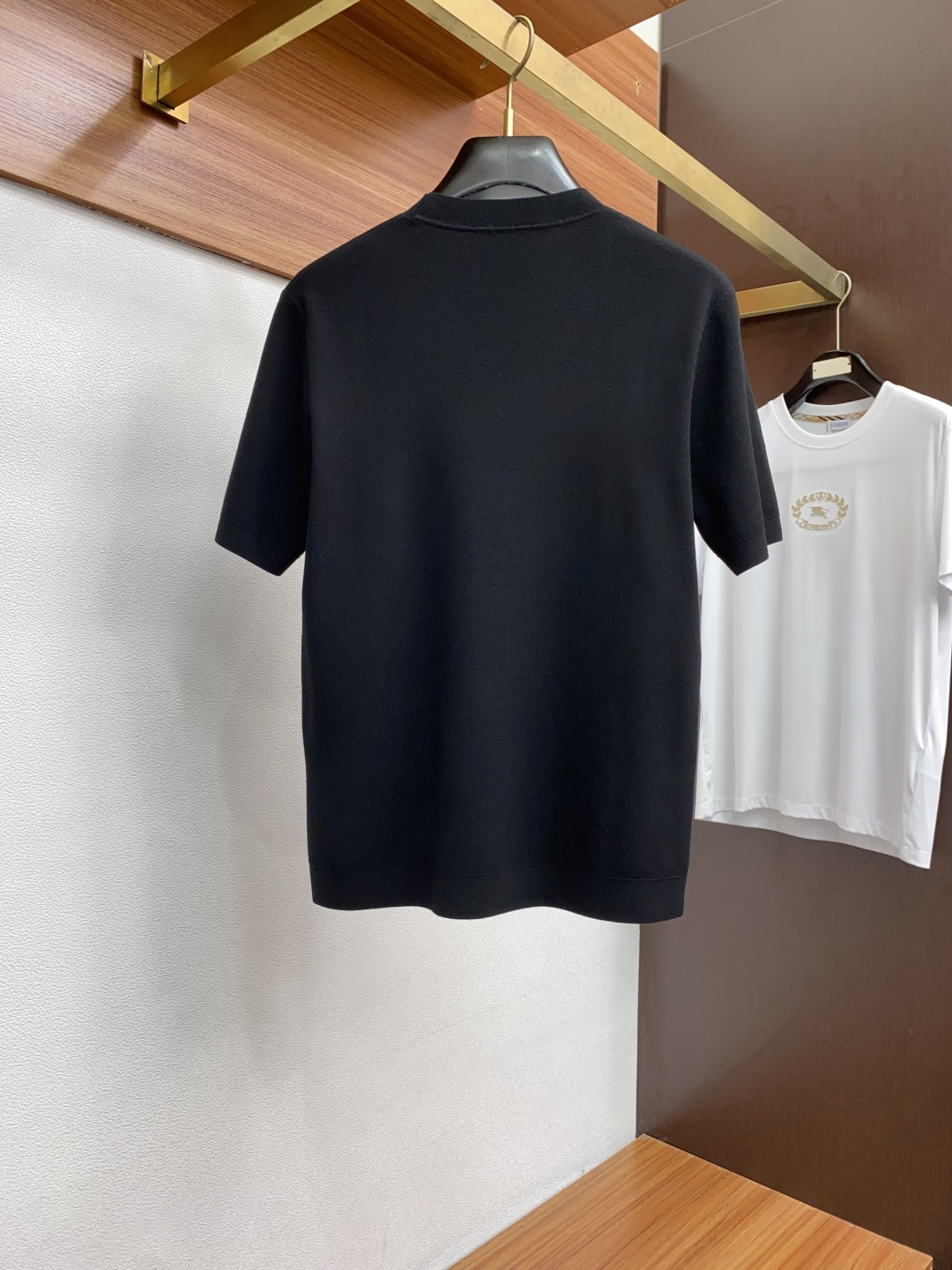  剪刀 家族男士高端简约圆领加厚针织毛衣短袖 ，香港洋行渠道货，纯正血统品质，25年秋冬 新款，经典王牌