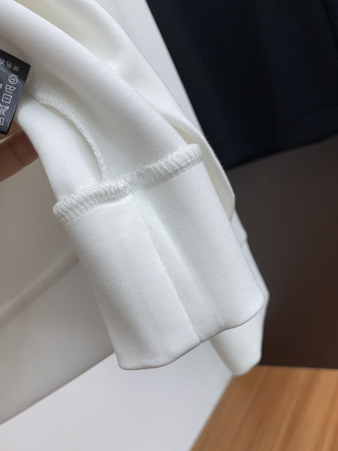  普拉达 家族男士高端简约圆领加厚莫代尔客气棉长袖 卫衣，香港洋行渠道货，纯正血统品质，25年秋冬 新款