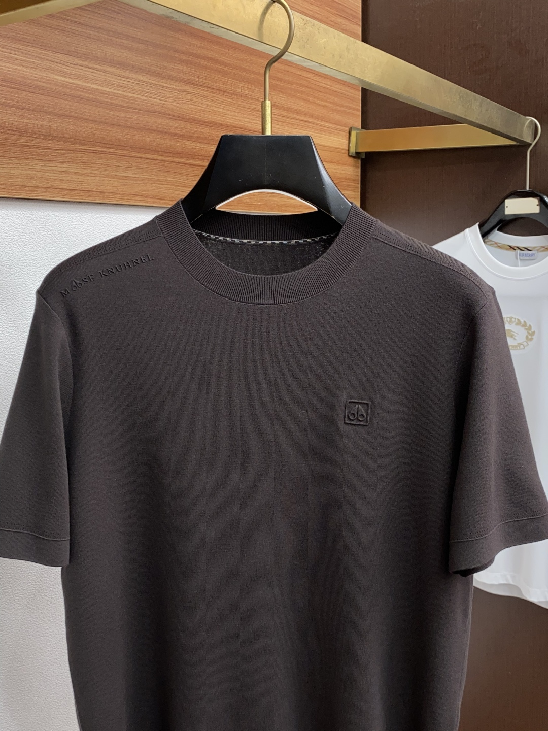  剪刀 家族男士高端简约圆领加厚针织毛衣短袖 ，香港洋行渠道货，纯正血统品质，25年秋冬 新款，经典王牌