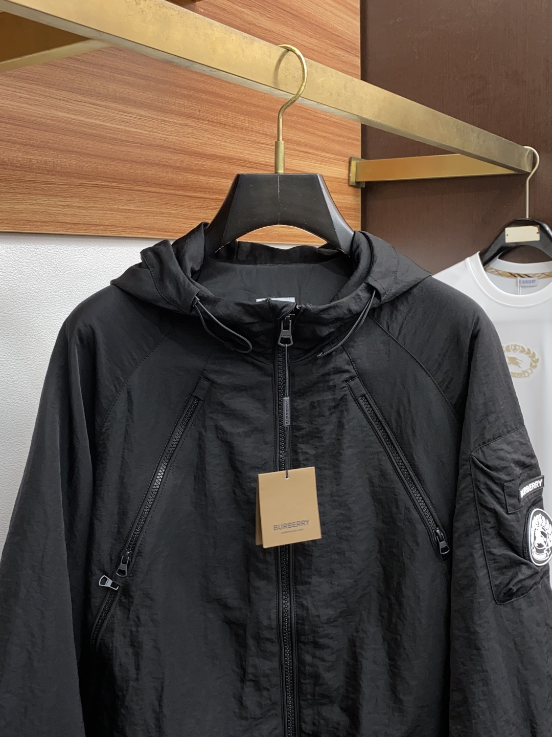 “2025 Fall Men’s Cotton Jacket Collection: Modern, Tech-Savvy, and Environmentally Friendly” - 图片 2