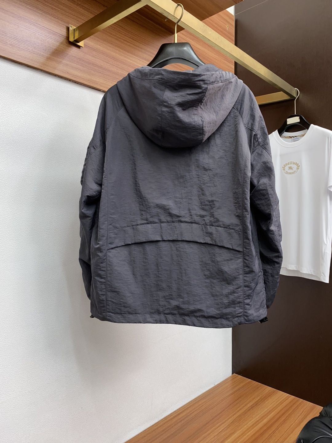 巴宝莉 2025年秋冬新款 官网 高端原厂代工出品，官方经典王牌单品！最新棉衣夹克外套 多明星穿搭示范款