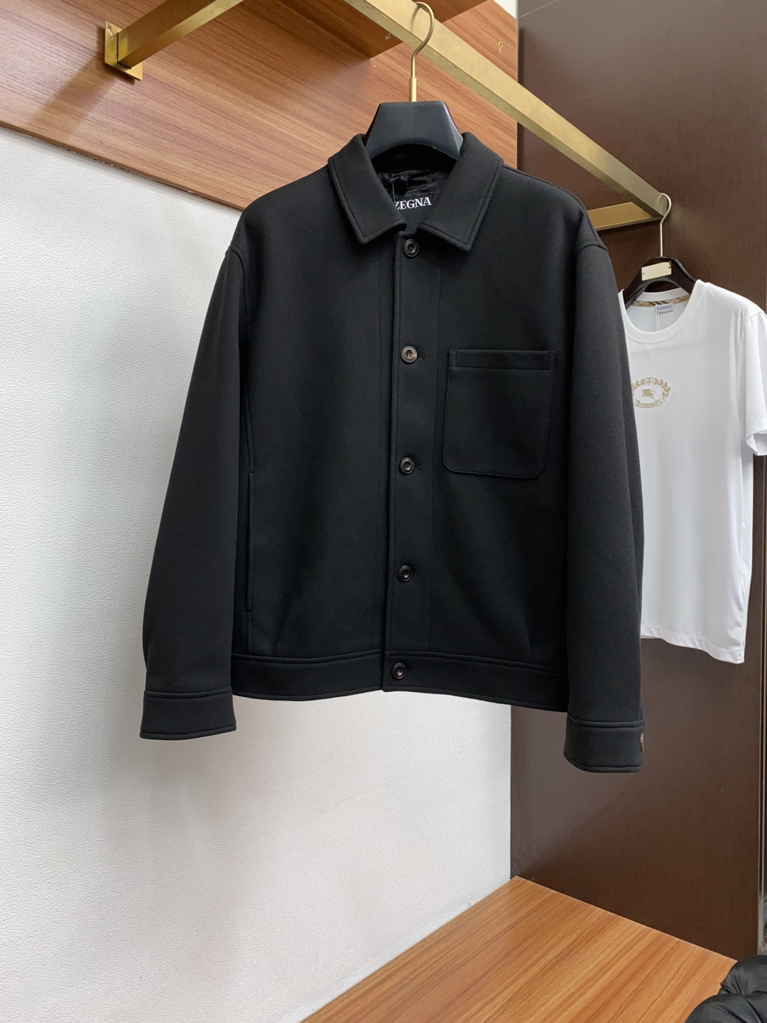 “2025 Winter Men’s Cotton Jackets: Modern Design with Tech & Eco Sensibility for City Style | Jenia’s Collection”