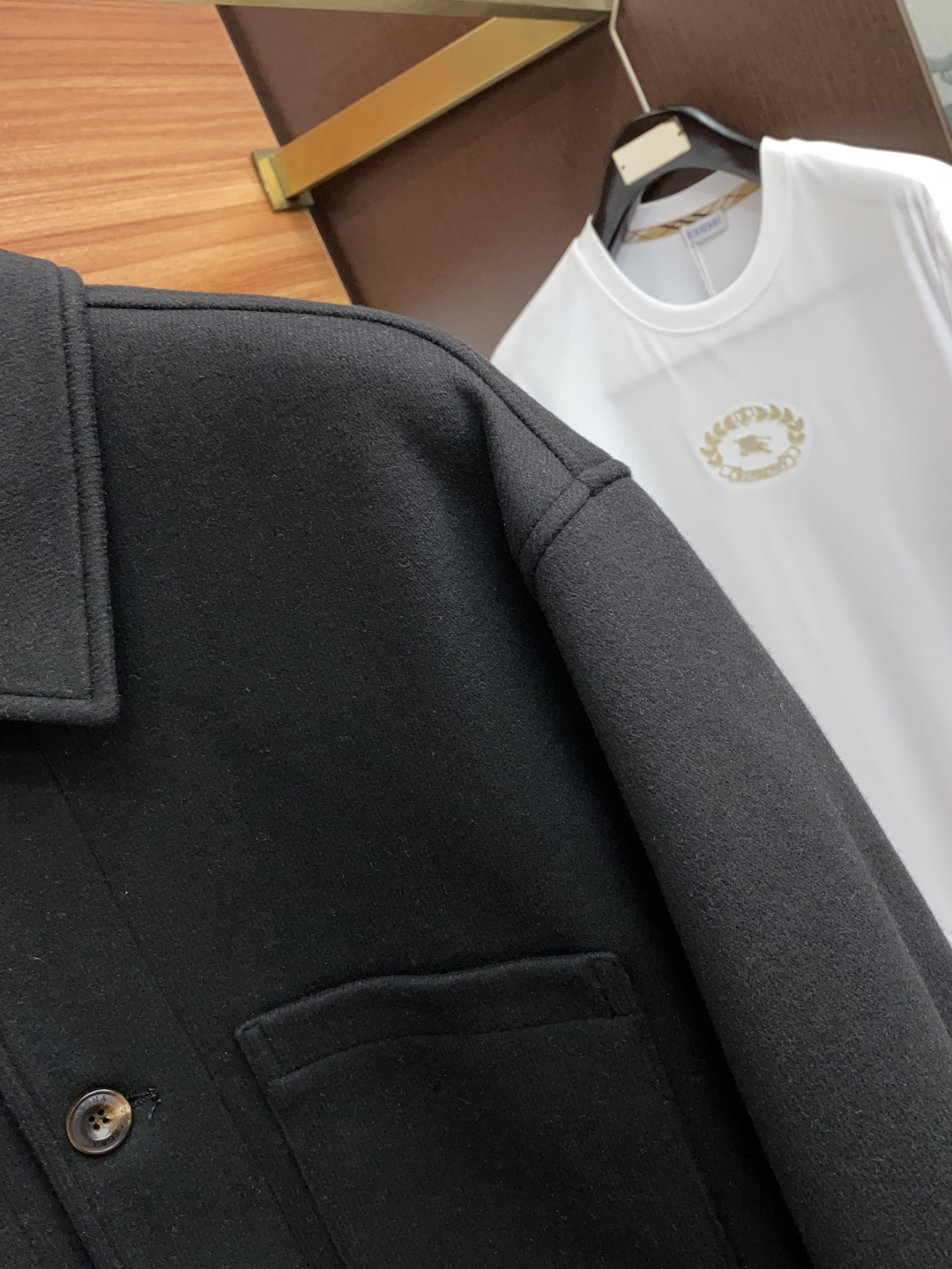 “2025 Winter Men’s Cotton Jackets: Modern Design with Tech & Eco Sensibility for City Style | Jenia’s Collection” - 图片 4