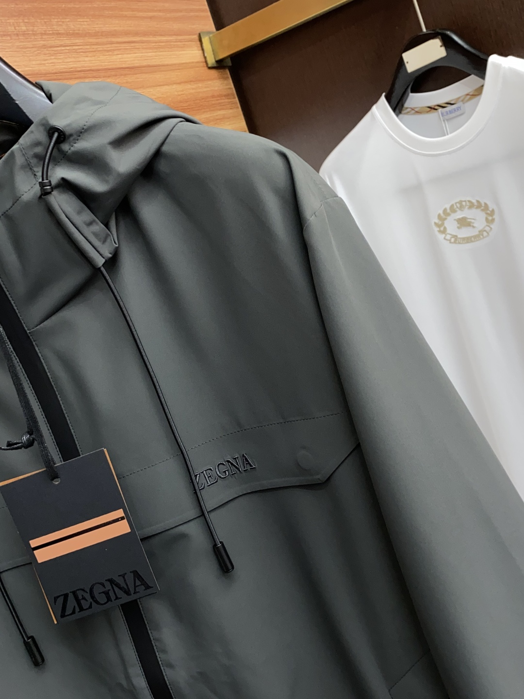  杰尼亚 2025年秋冬新款 官网 高端原厂代工出品，
官方经典王牌单品！最新棉衣夹克外套 多明星穿搭示