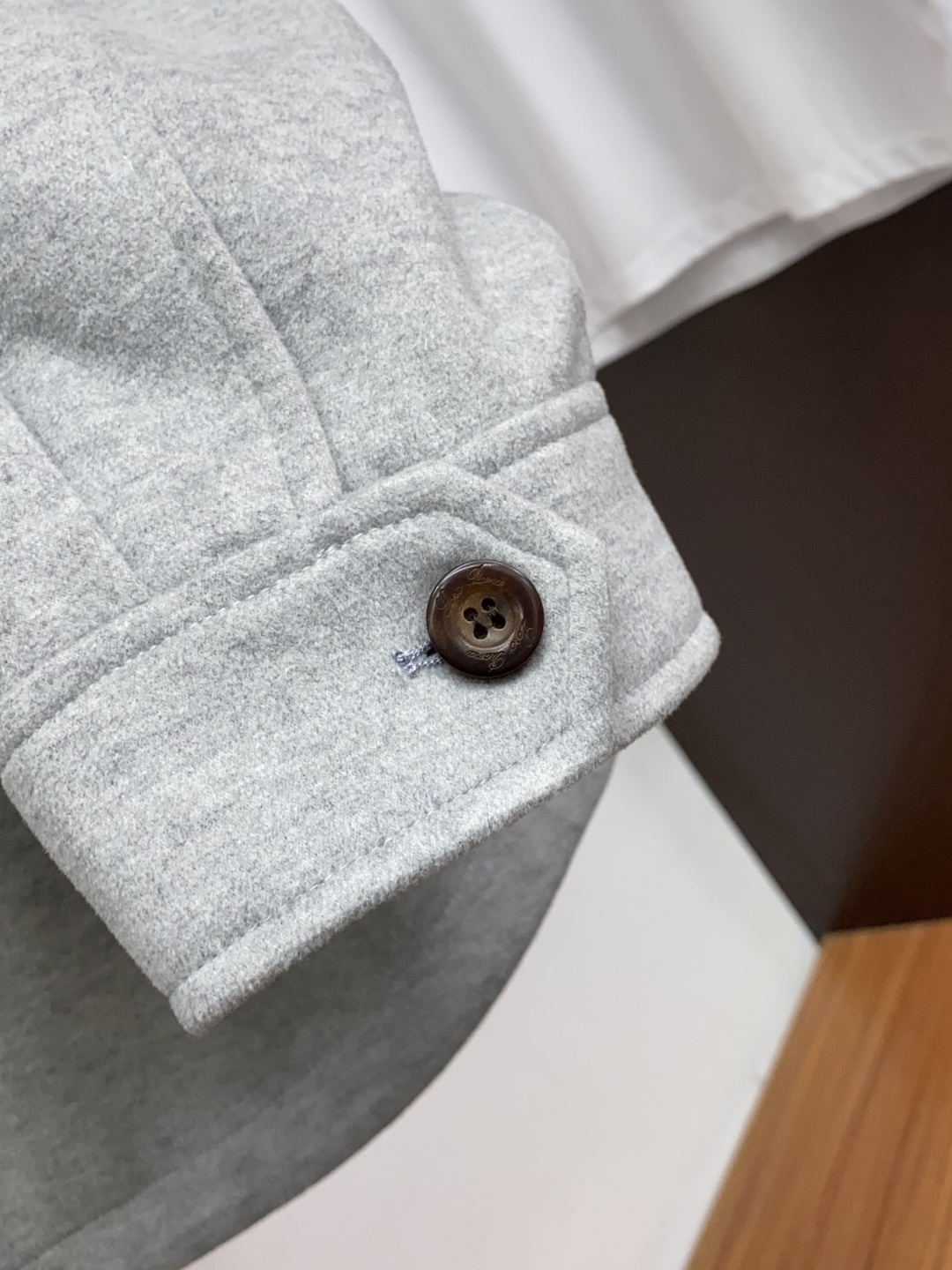  lP🆕 诺悠翩雅 2025年秋冬新款 官网 高端原厂代工出品，
官方经典王牌单品！最新棉衣夹克外套 多