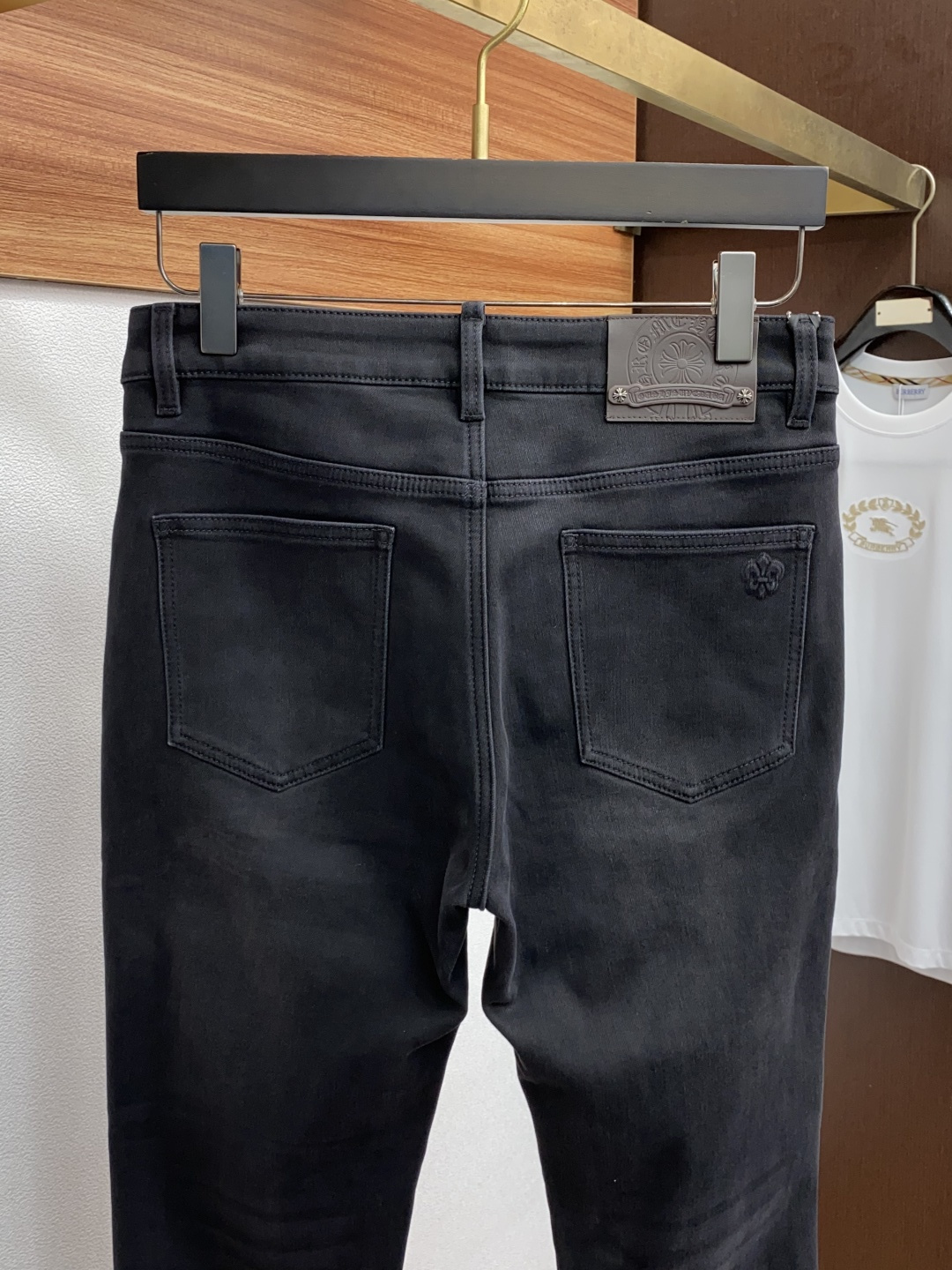  克罗心 25ss秋冬新款 男士小直筒原单 牛仔裤 秋冬新款超柔软，弹力面料，复杂的手工艺叠加，任何一个