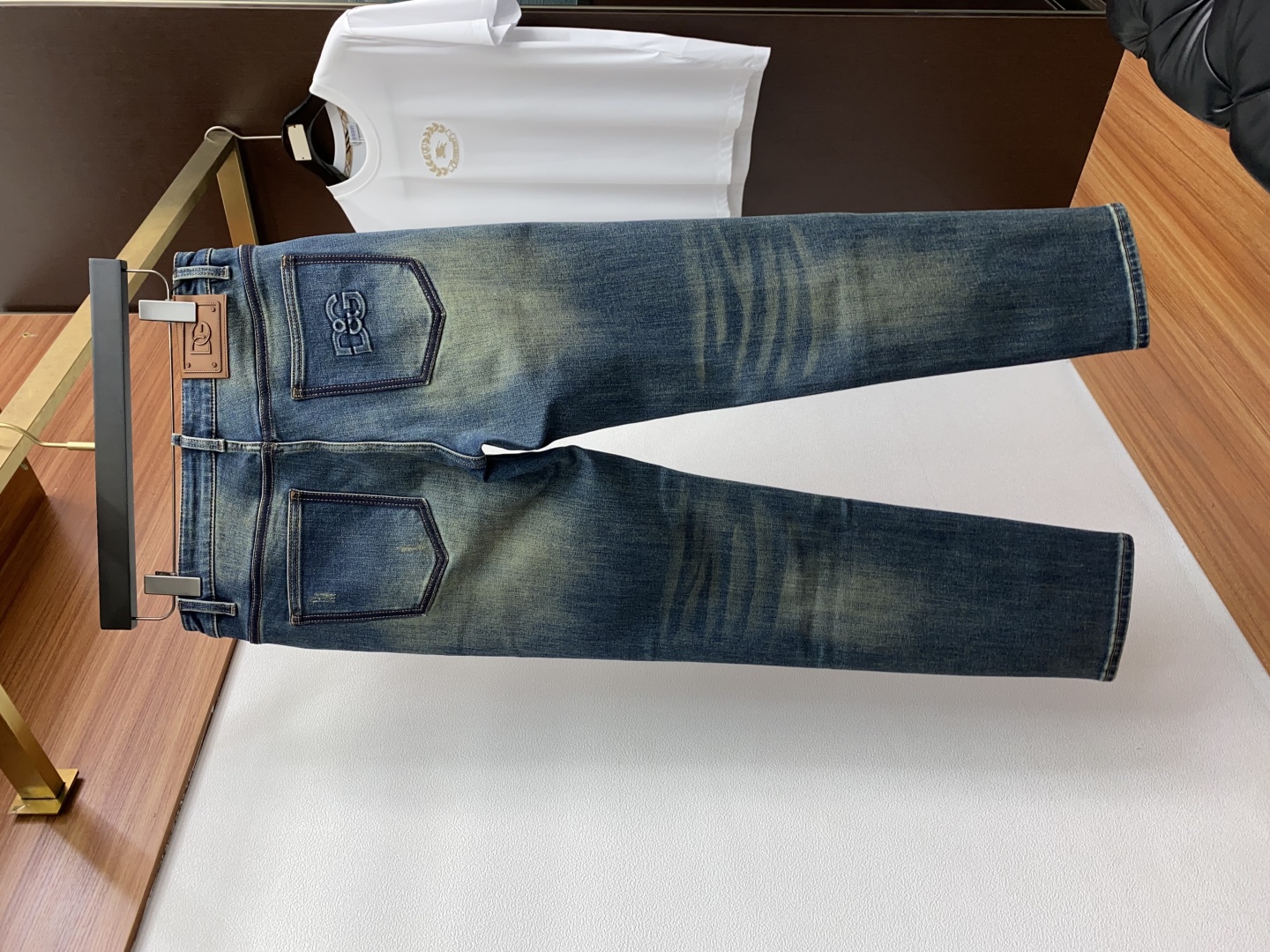 “New Men’s Autumn/Winter Jeans: Soft, Flexible, High Quality Craftsmanship, Unique Color Effects, Durable Leather & Metal Accents” - 图片 8