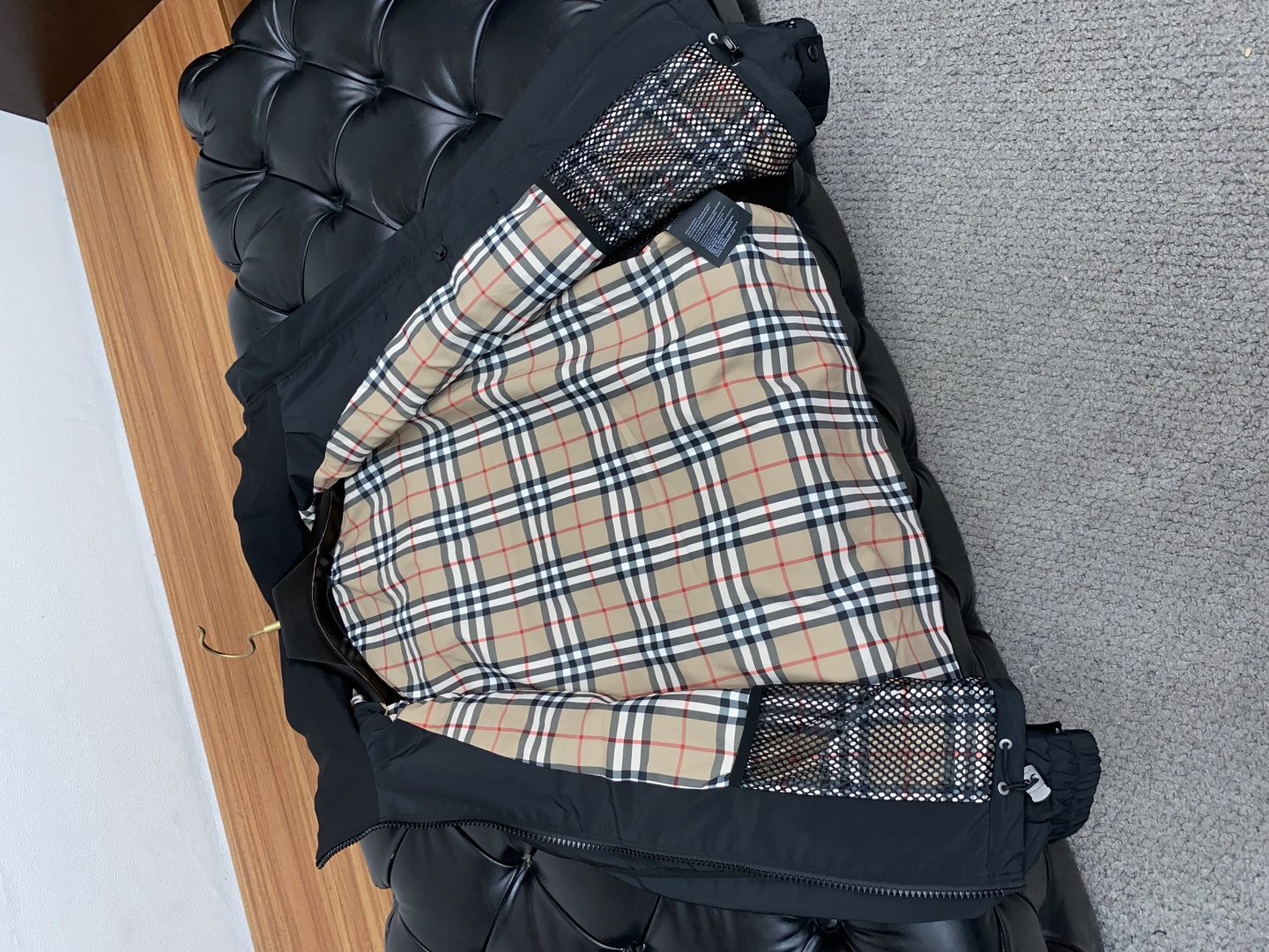 “2025 Pre-Sale: High-End Men’s Jacket with Tailor-Made Fabric and Impeccable Detail” - 图片 7