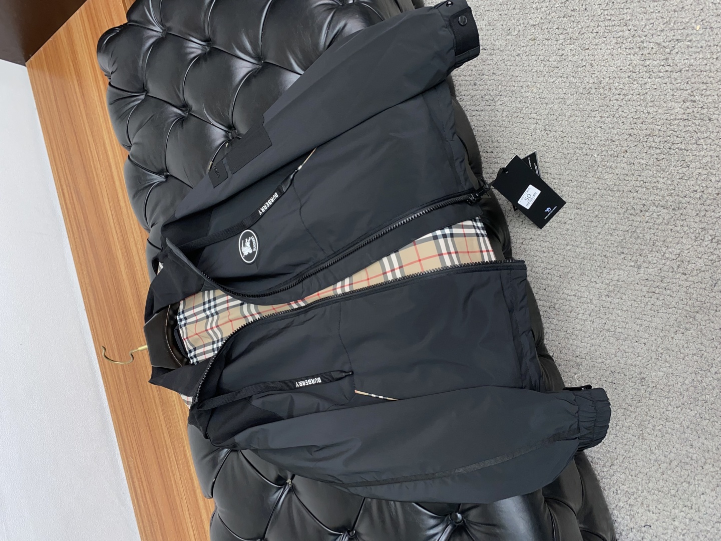 “2025 Pre-Sale: High-End Men’s Jacket with Tailor-Made Fabric and Impeccable Detail” - 图片 6