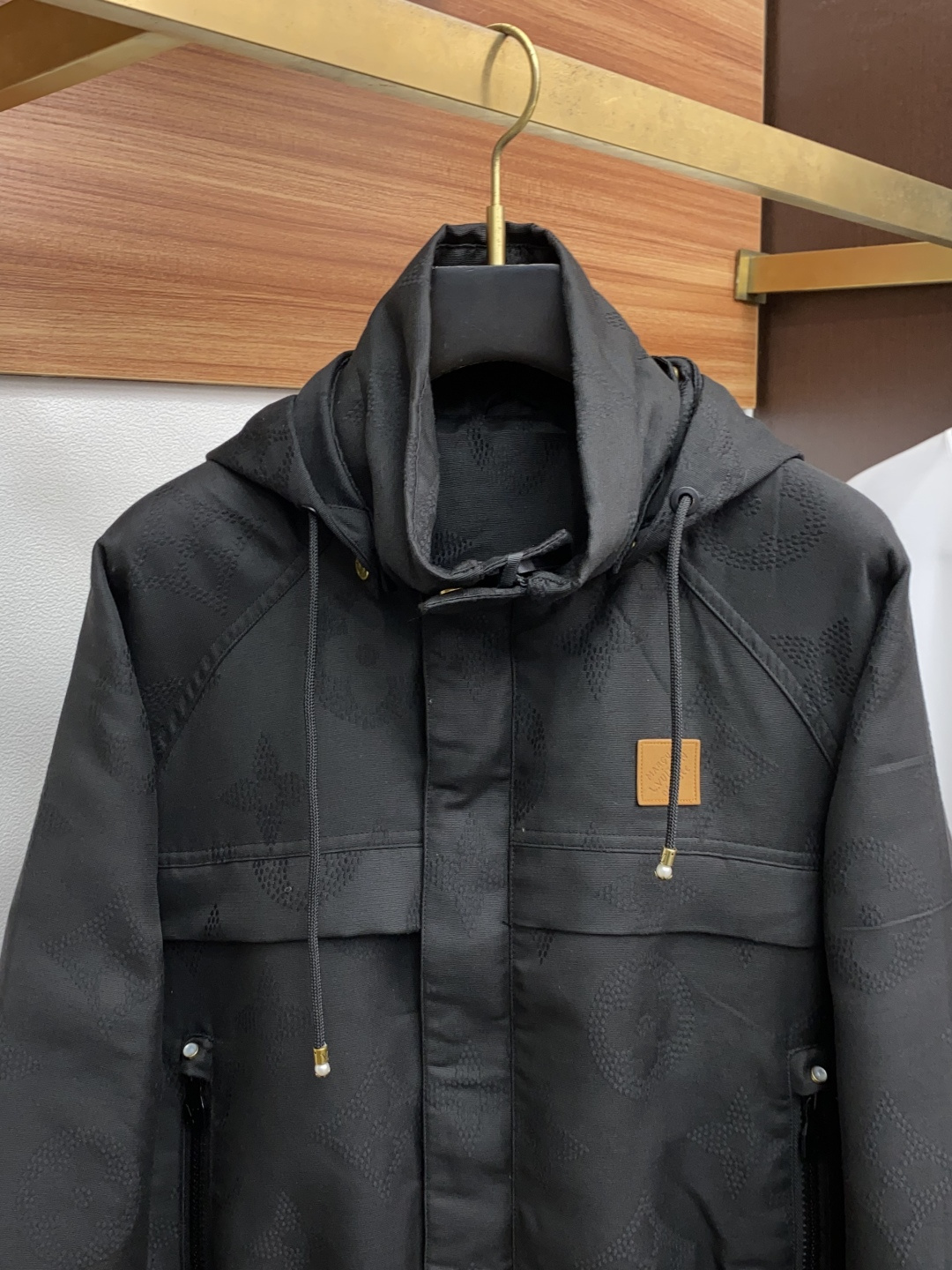  1v 路易威登 官网同款，提前发售 2025ss秋冬 新款男士夹克外套，原单高端版本 专柜定制面料 透