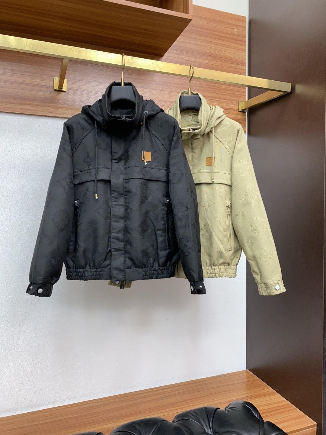  1v 路易威登 官网同款，提前发售 2025ss秋冬 新款男士夹克外套，原单高端版本 专柜定制面料 透