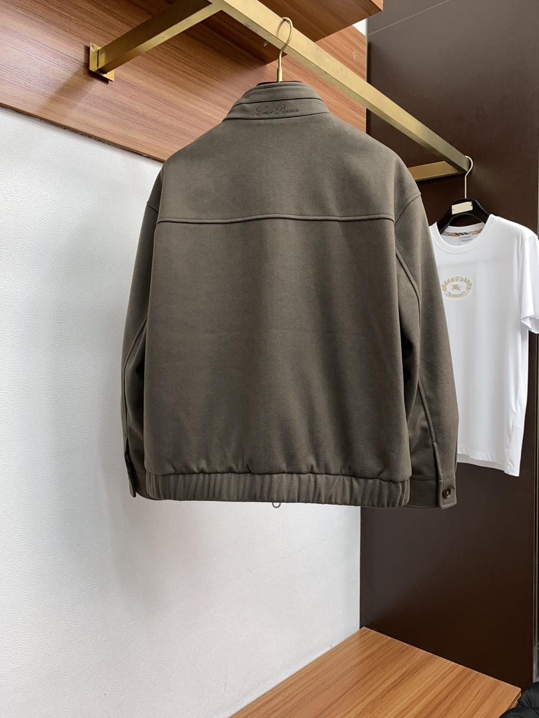 lP🆕 诺悠翩雅 2025年秋冬新款 官网 高端原厂代工出品，官方经典王牌单品！最新羊毛夹克外套 多明星