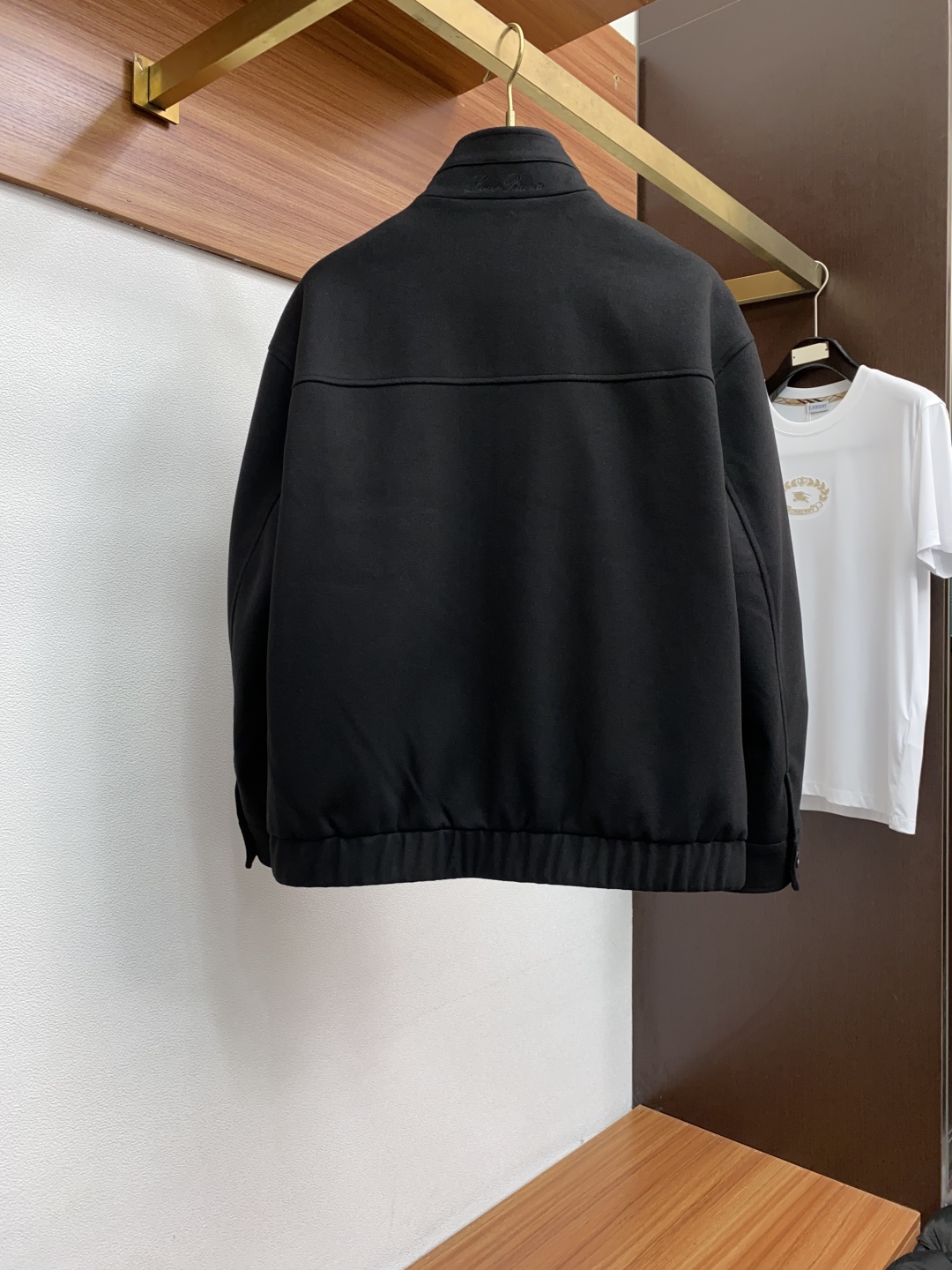 Title: P1202 LP Noyushiya New Year’s Day 2025 Men’s Wool Jacket Collection Summary: Stylish and functional men’s jackets with modern and outdoor elements, emphasizing design, - 图片 9
