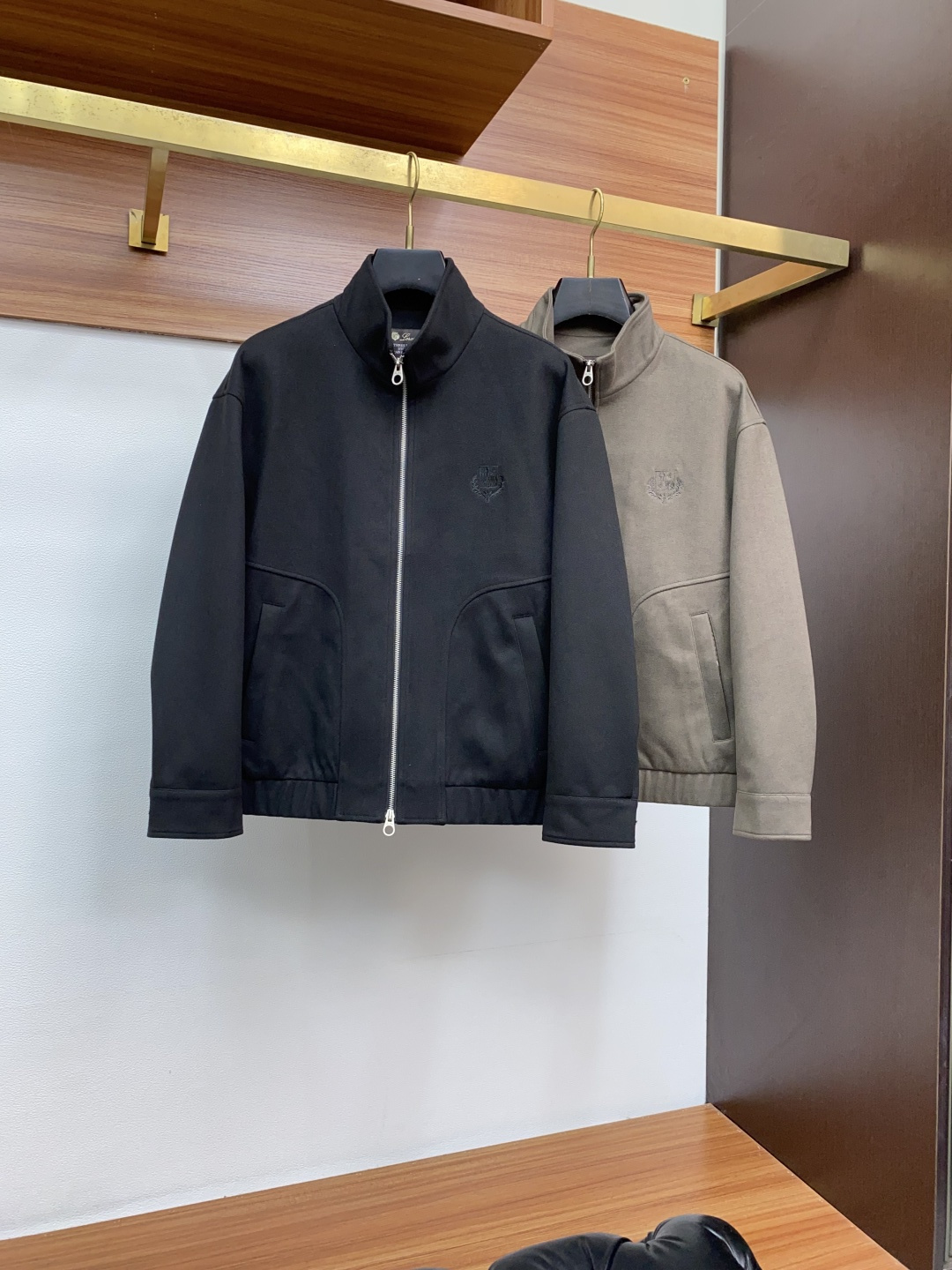 lP🆕 诺悠翩雅 2025年秋冬新款 官网 高端原厂代工出品，官方经典王牌单品！最新羊毛夹克外套 多明星