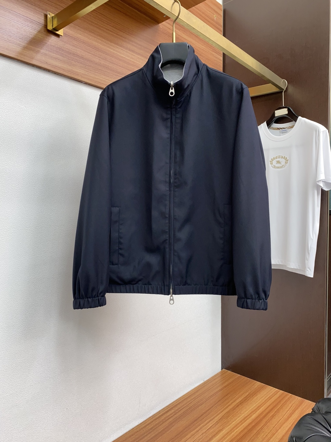 lP🆕 诺悠翩雅 2025年秋冬新款 官网 高端原厂代工出品，官方经典王牌单品！最新羊毛夹克外套 多明星