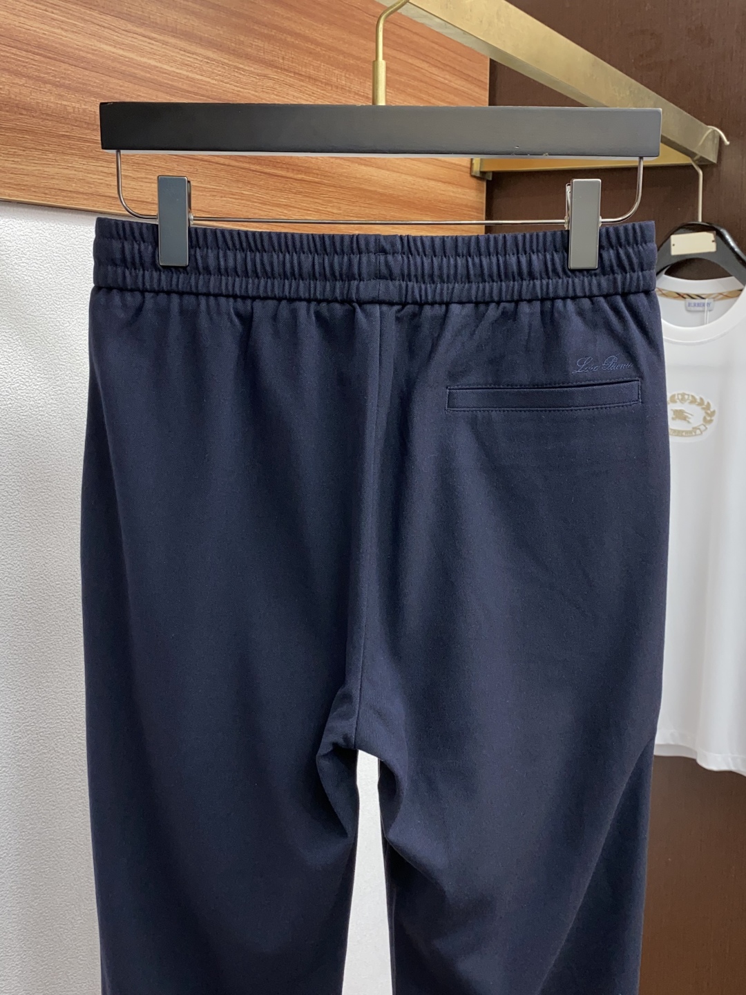 lP🆕 诺悠翩雅 2025SS早秋冬新品 原单羊毛面料男士运动休闲裤 每季必出的类型，无需质疑的热卖王牌