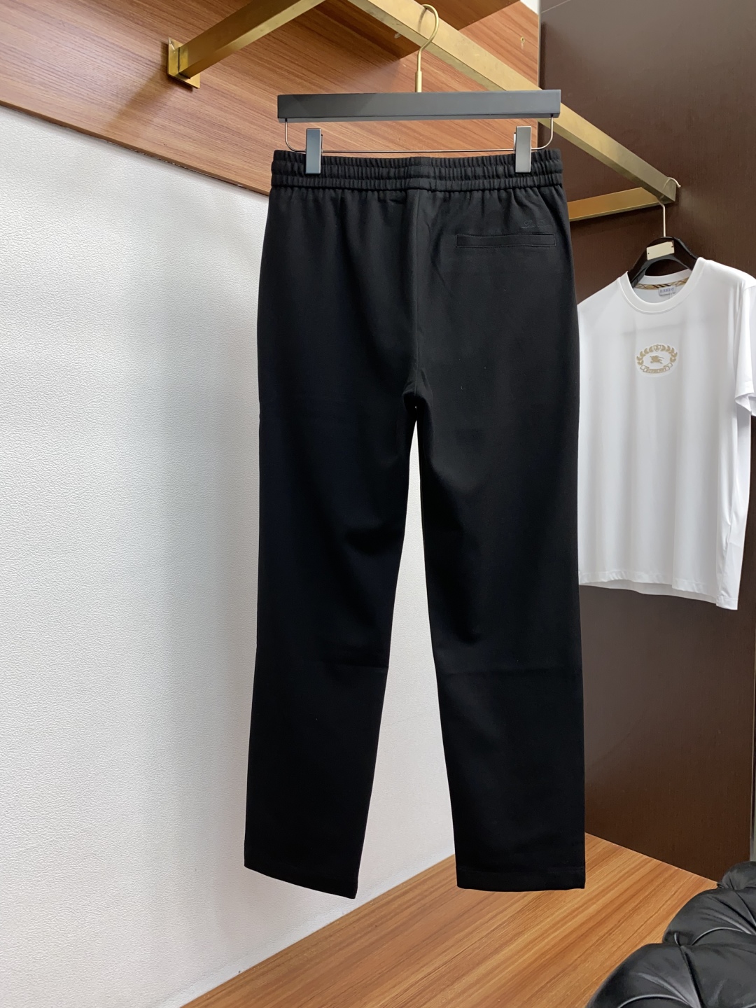 lP🆕 诺悠翩雅 2025SS早秋冬新品 原单羊毛面料男士运动休闲裤 每季必出的类型，无需质疑的热卖王牌