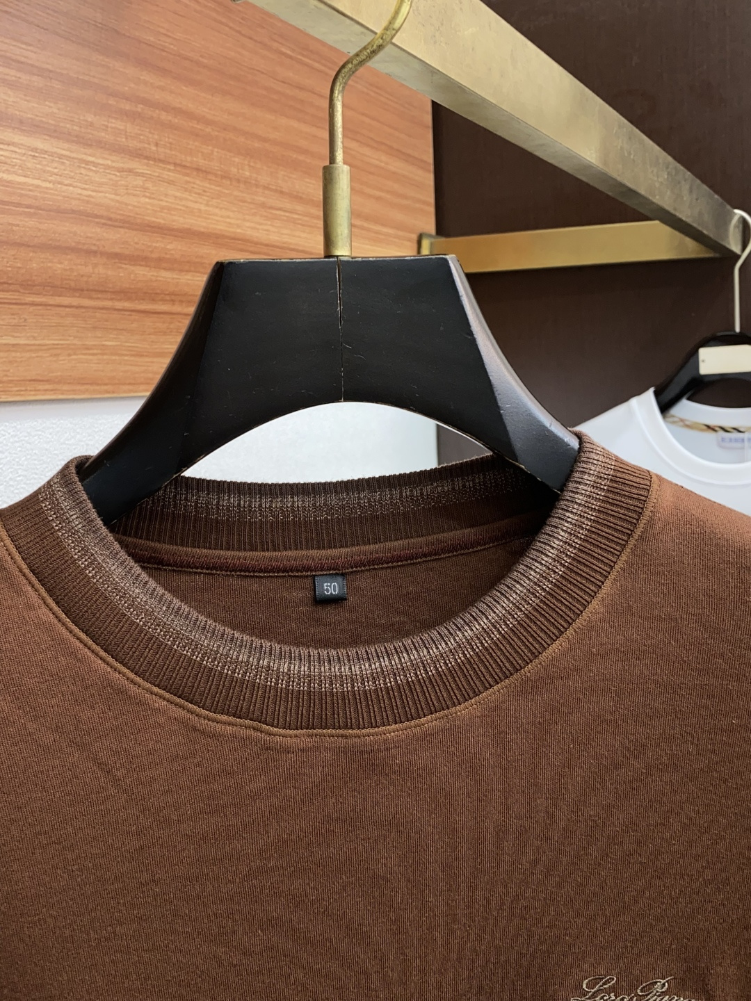 L P诺悠翩雅 2025秋冬专柜新款 时尚休闲打底衫长袖 定制高织高密羊毛面料 暖序织柔 进口定制针织面